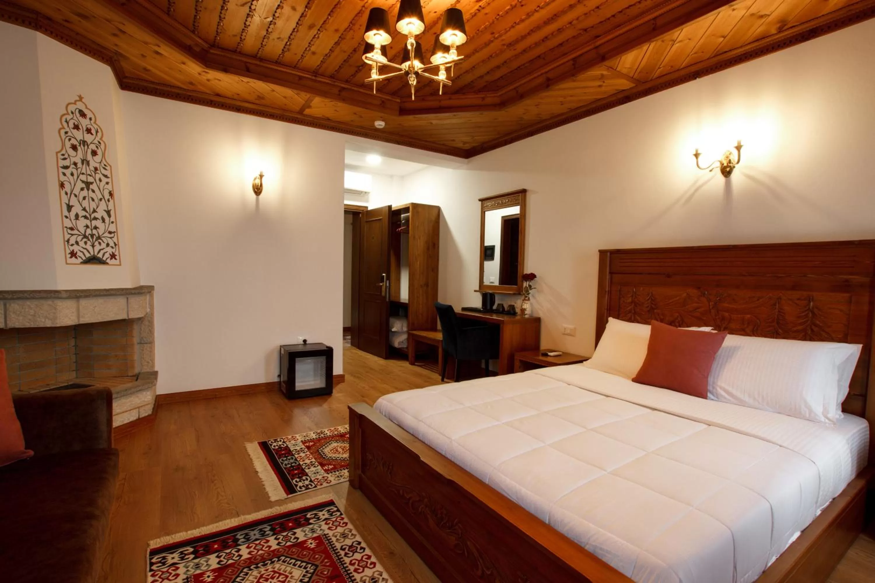 Bed in Rose Garden Hotel