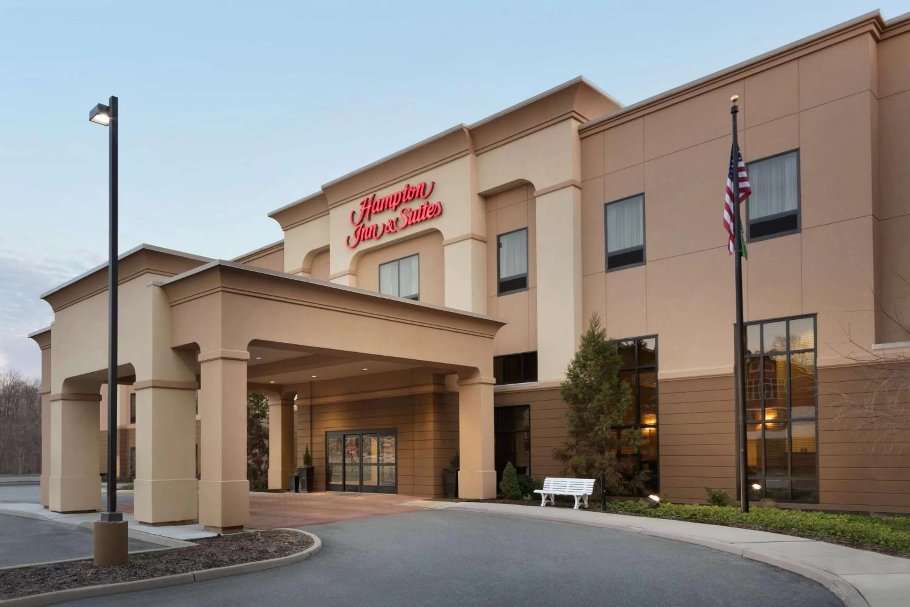 Property building in Hampton Inn & Suites Mahwah