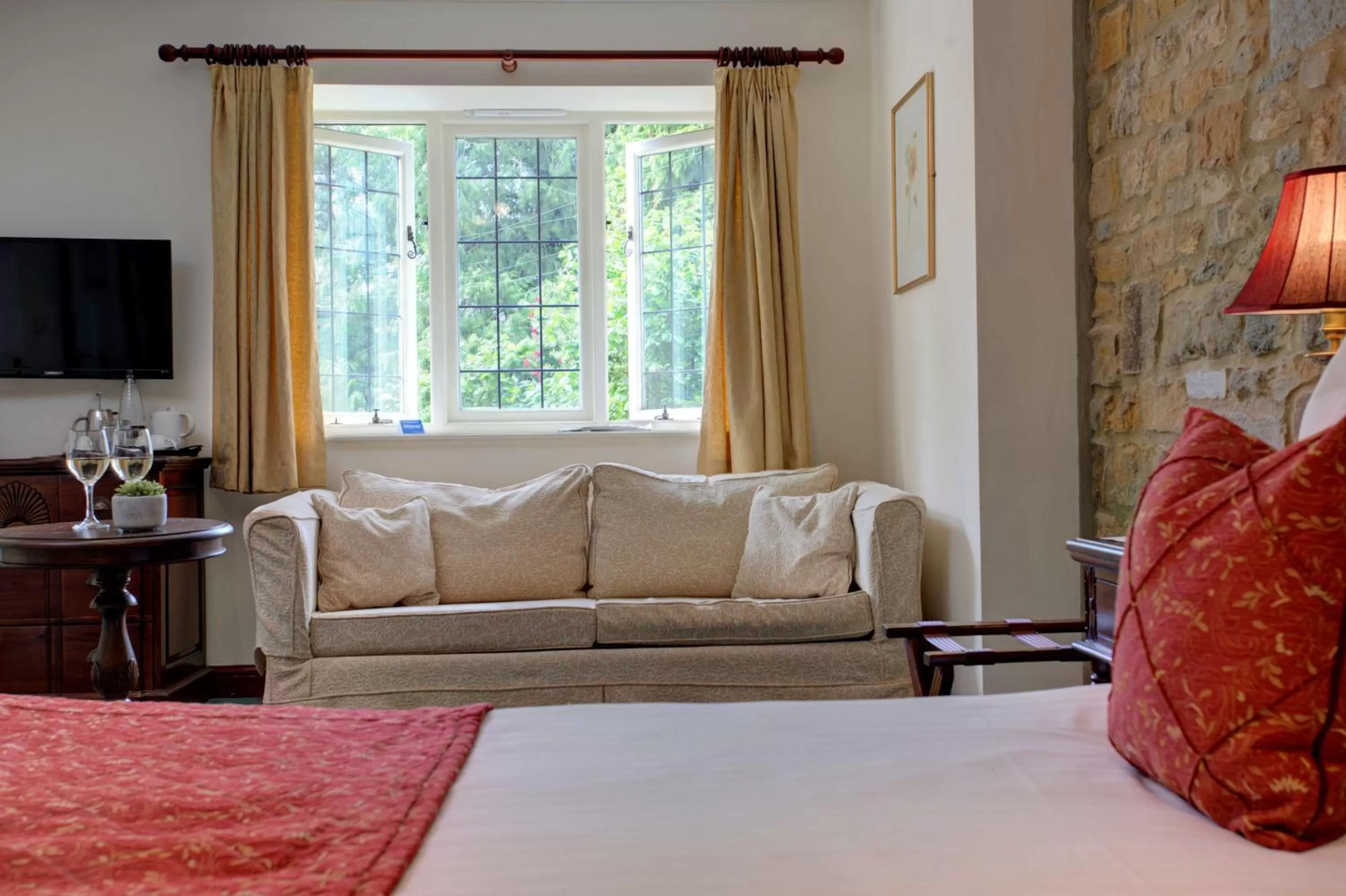 Photo of the whole room, Bed in The Grange at Oborne