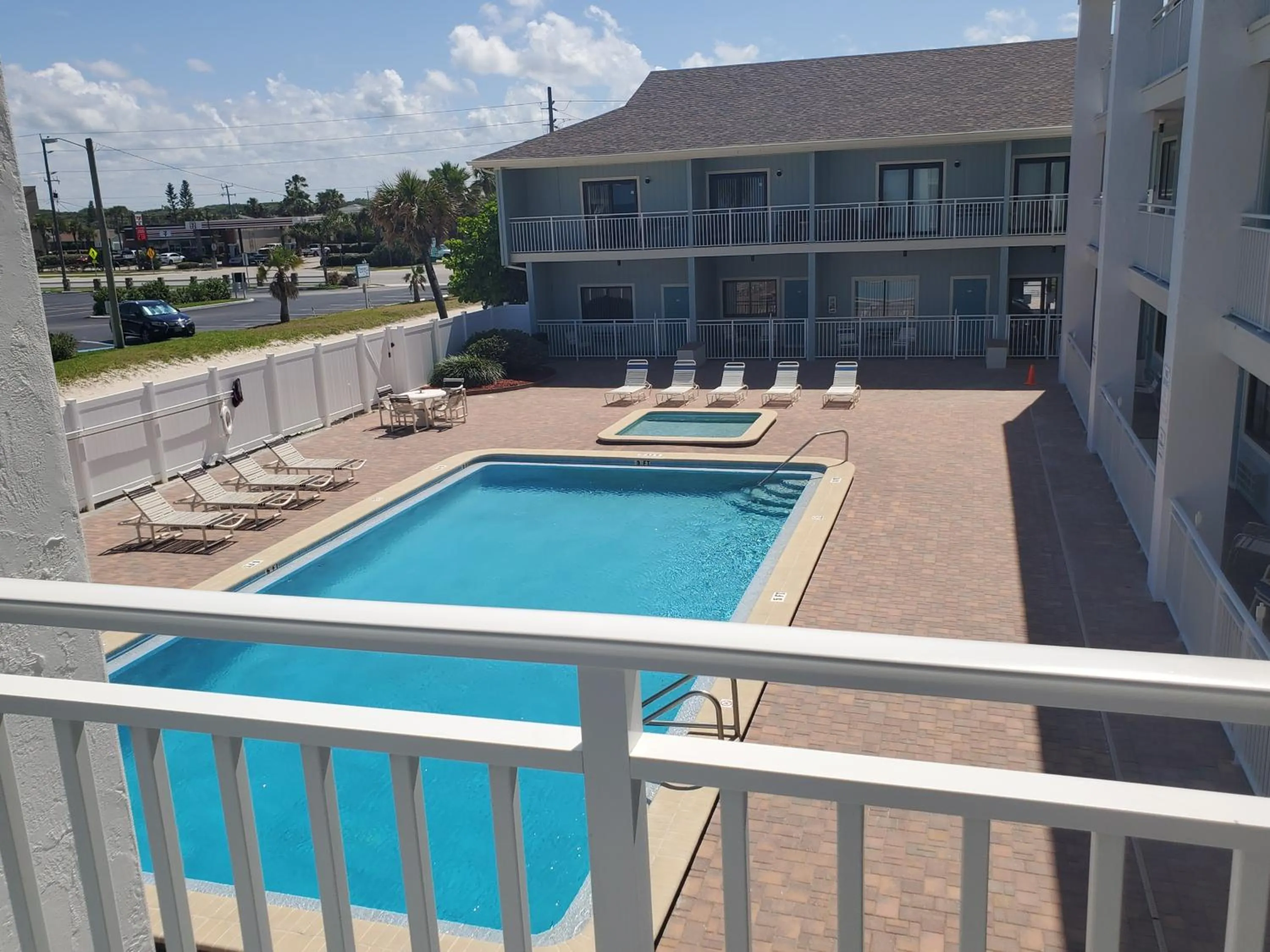 Balcony/Terrace in Coastal Waters