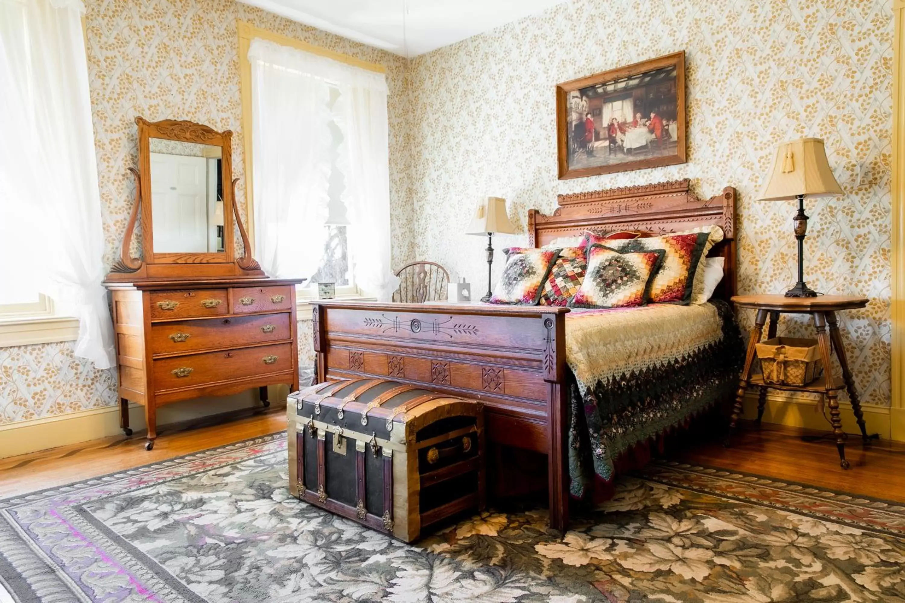 Double Room with Private External Bathroom in The Emig Mansion Double Room with Private External Bathroom in The Emig Mansion