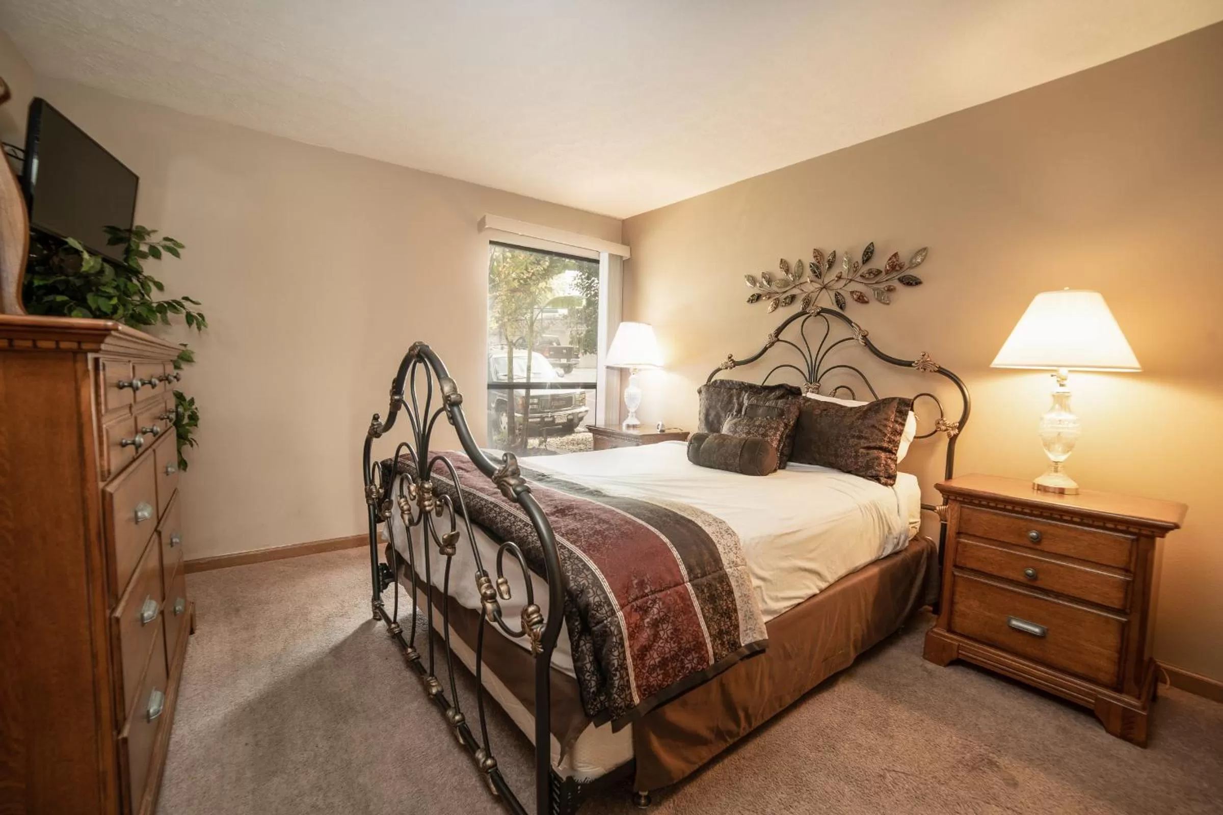 Bed in Pointe Royale Golf Resort