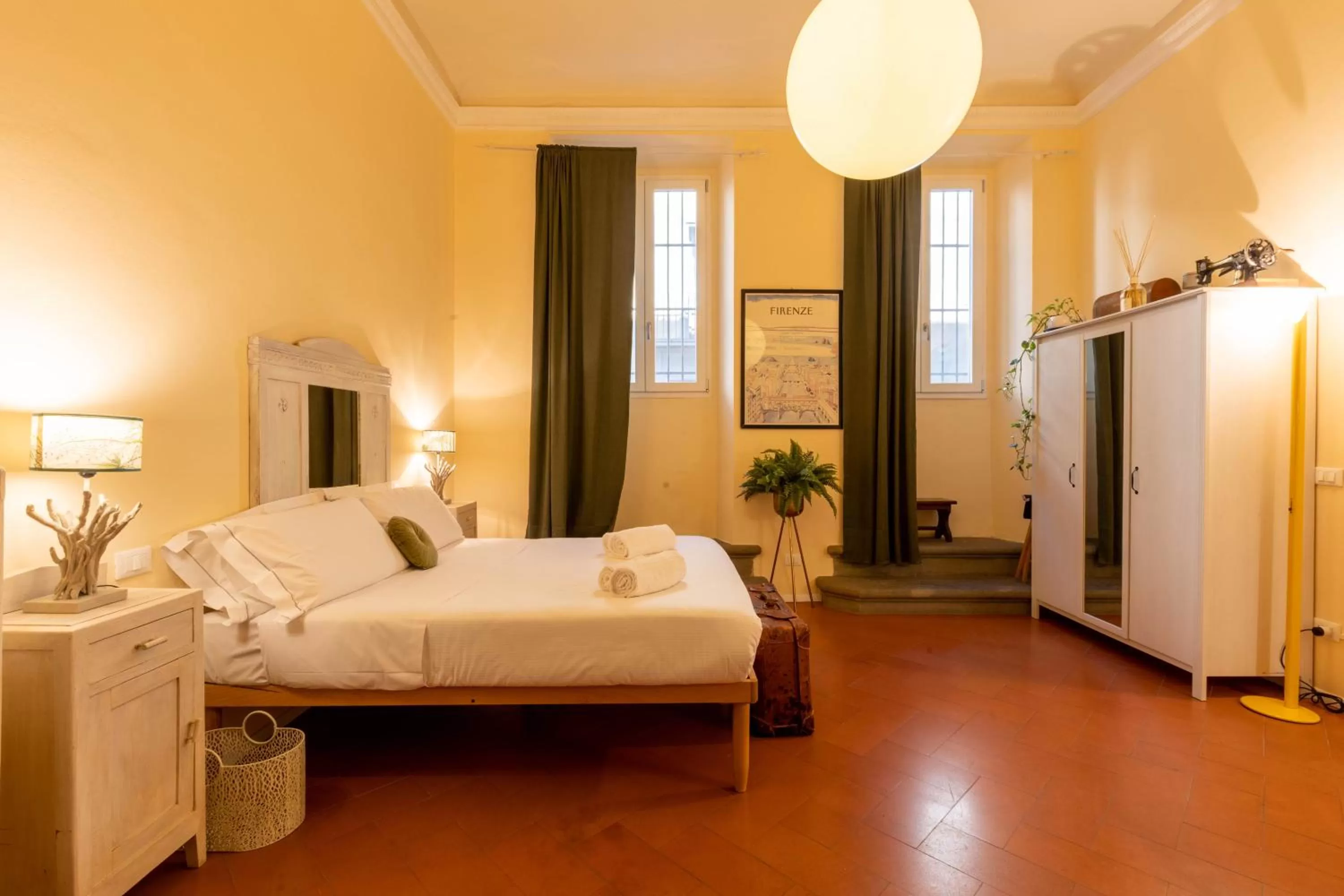 Bedroom, Bed in Secret Garden Firenze B&B