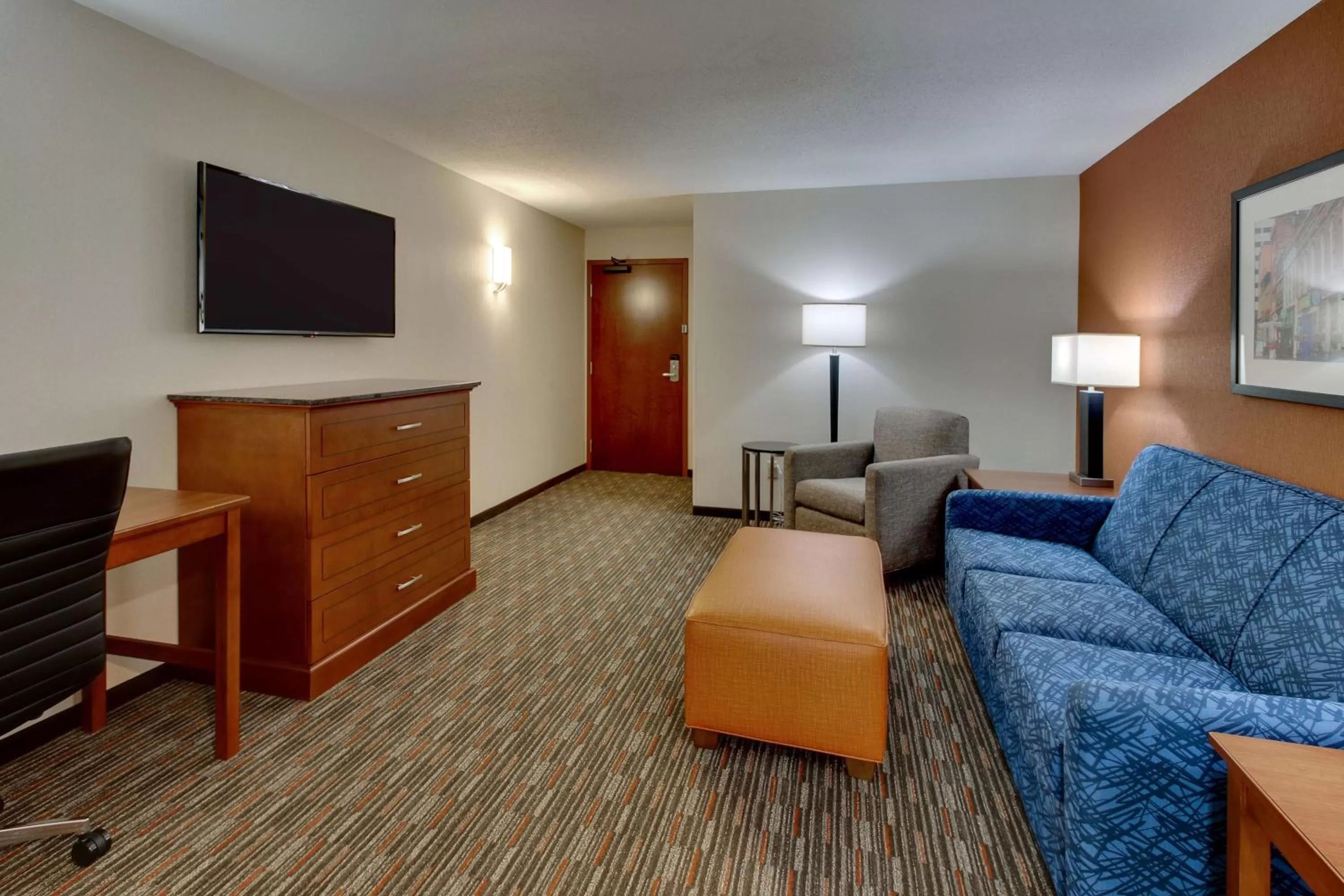 Superior King Suite in Drury Inn & Suites Knoxville West