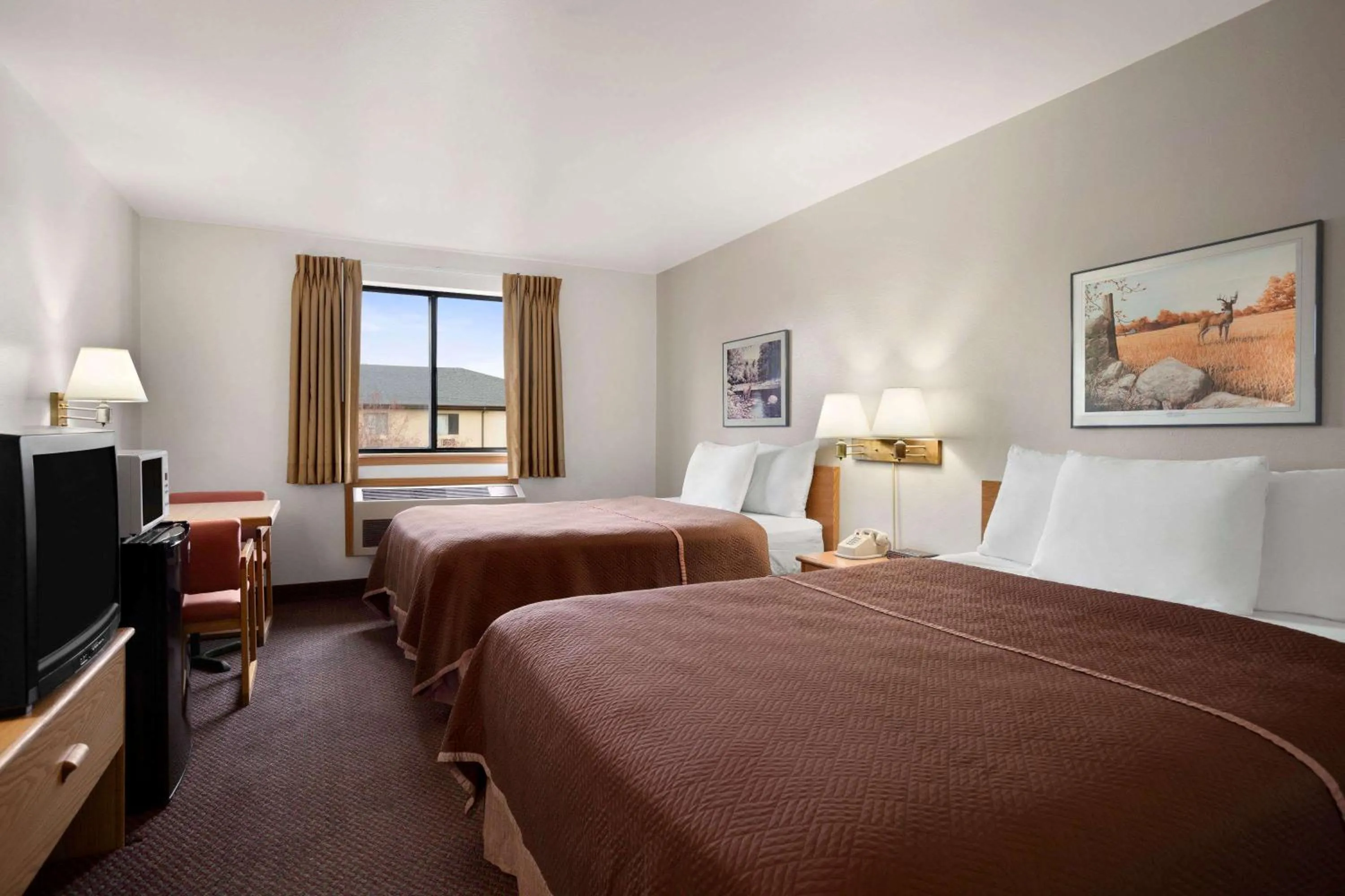 Photo of the whole room, Bed in Travelodge by Wyndham Elko NV