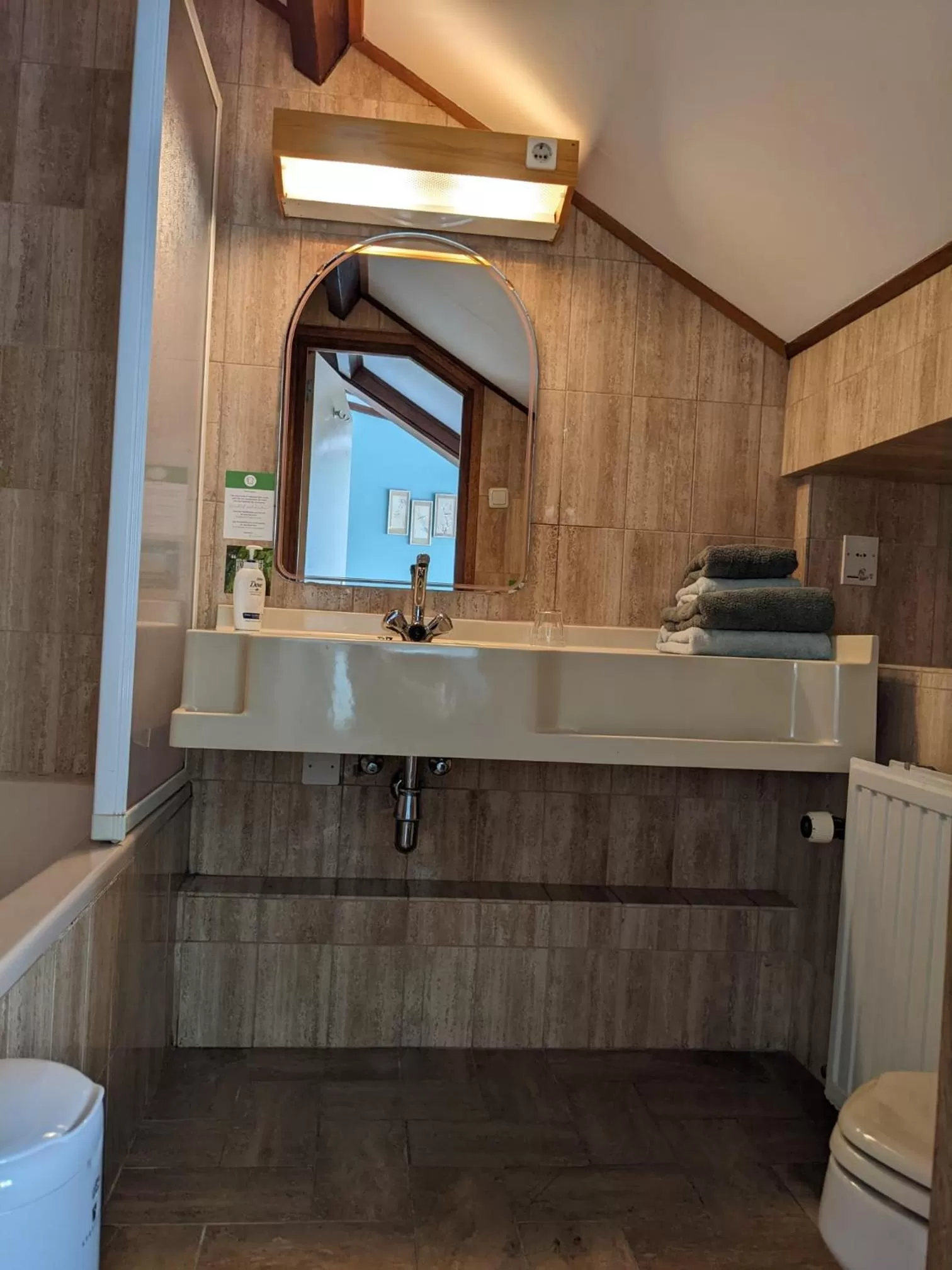 Bathroom in Hotel De Gravin van Vorden
