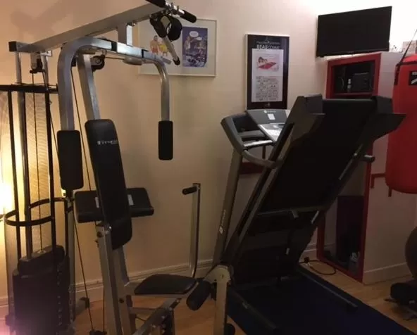 Fitness centre/facilities in Hôtel La Croix Blanche