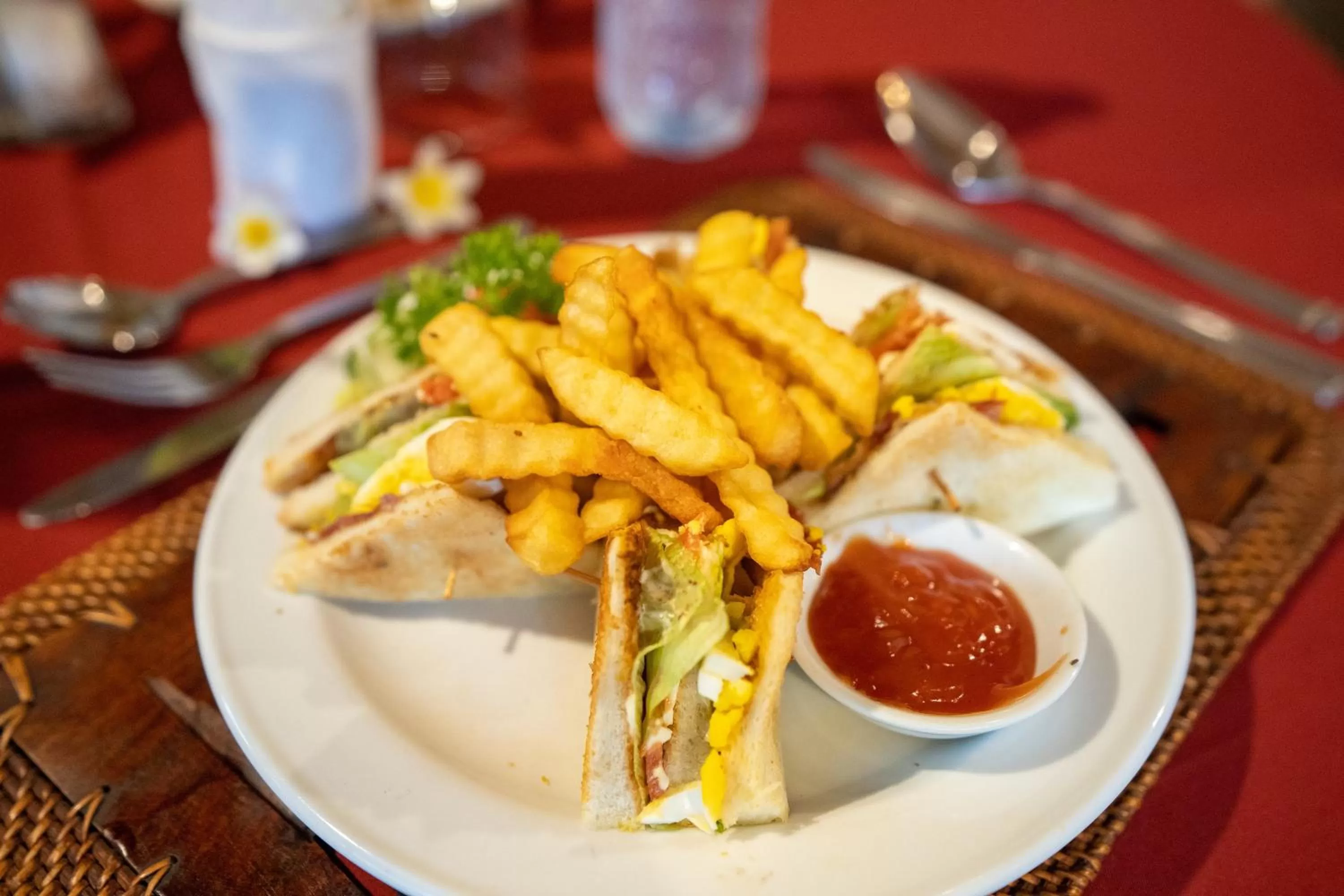 Food and drinks in Hotel Sinar Bali Legian