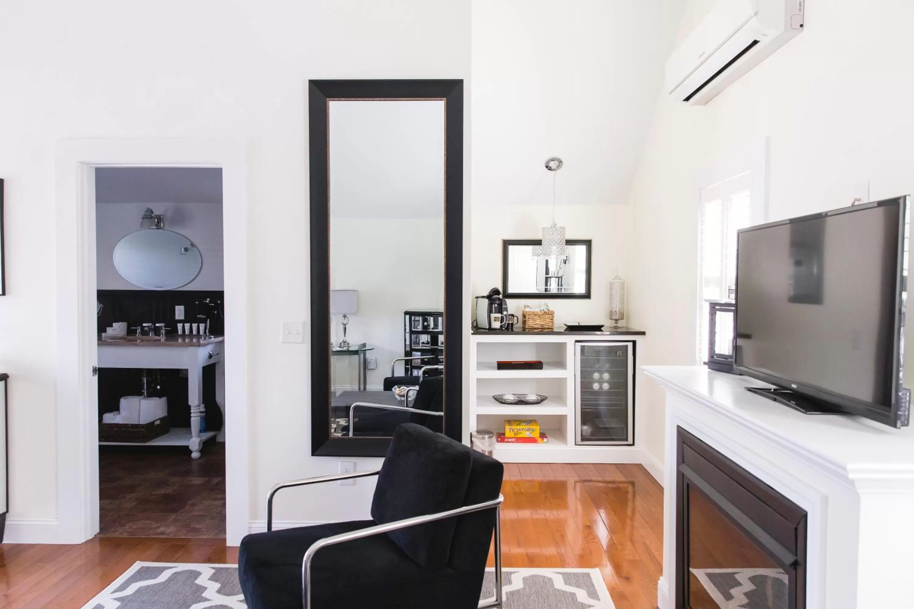 Bathroom in The Platinum Pebble Boutique Inn - Adults Only Property