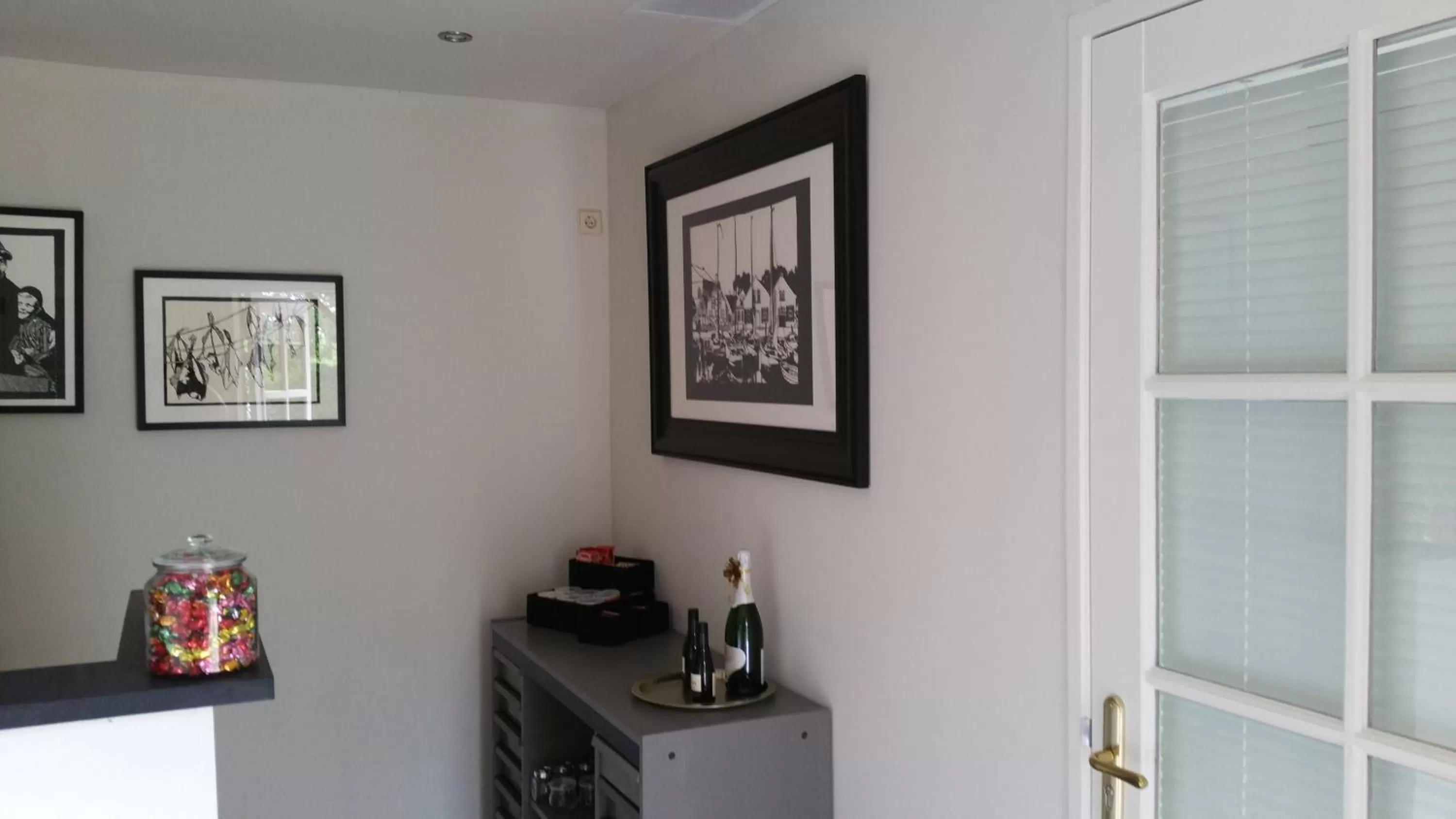 Facade/entrance in B&B De Reede