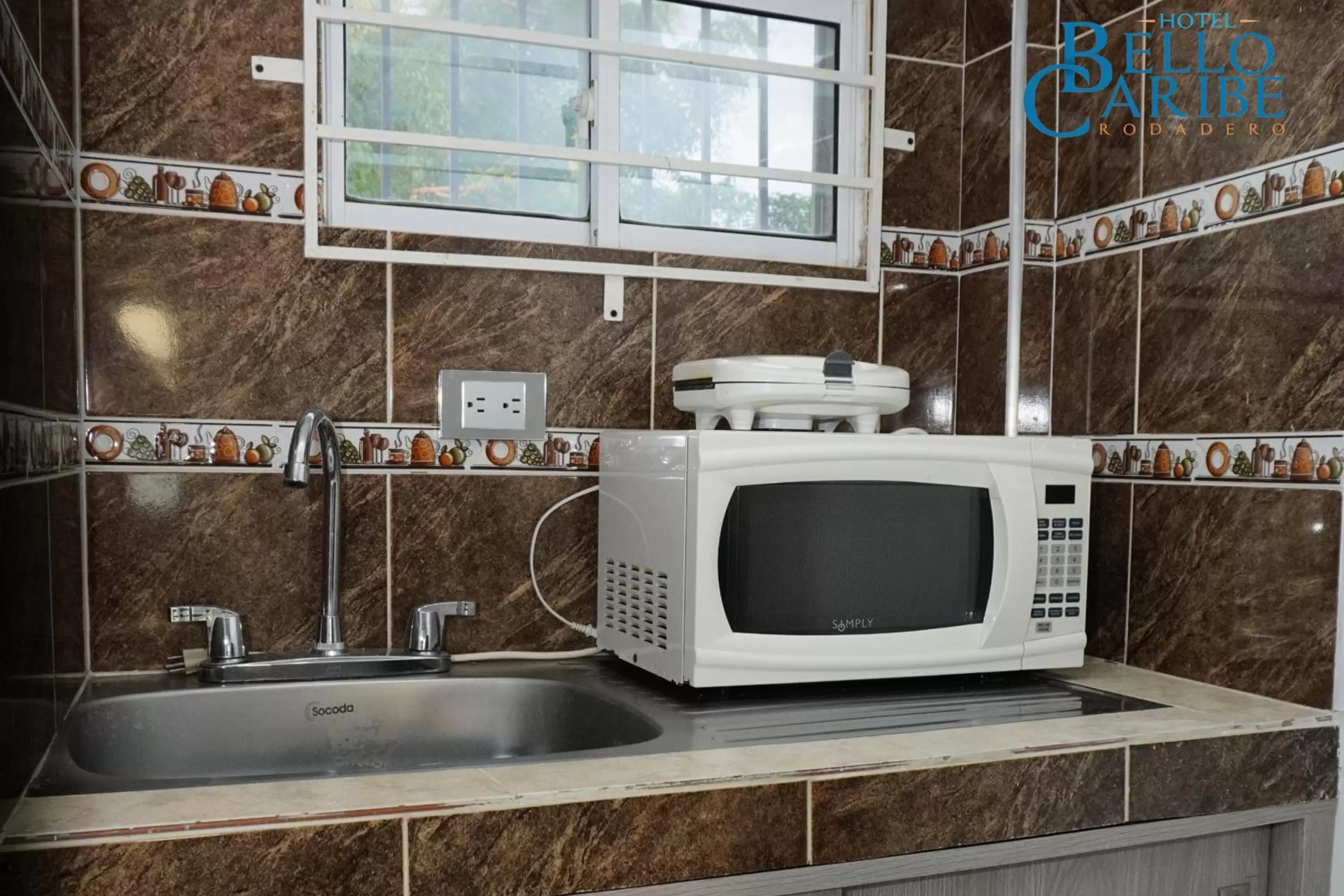 minibar, Kitchen/Kitchenette in Hotel Bello Caribe