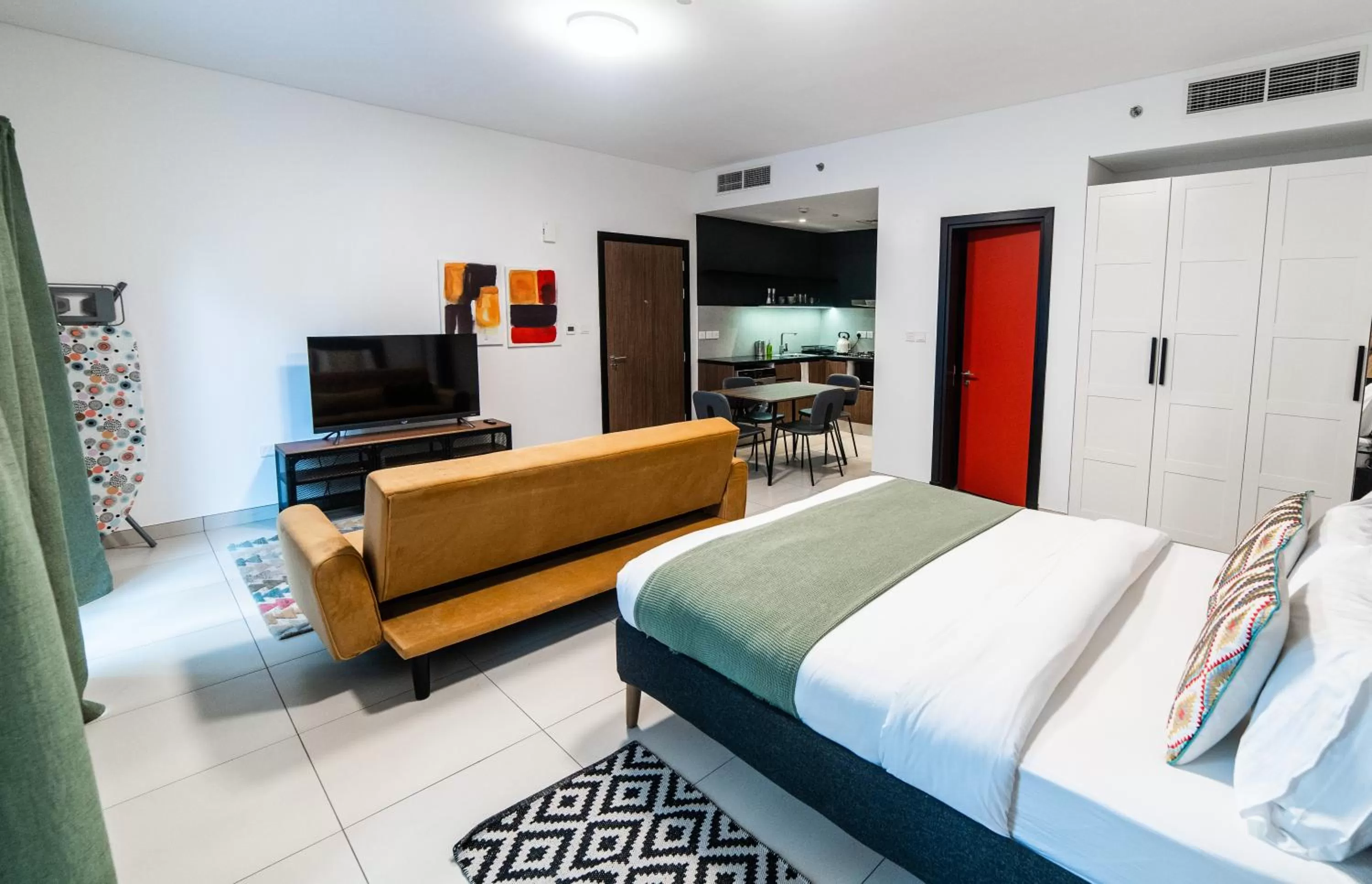 Photo of the whole room, Bed in YouCo coliving Dubai