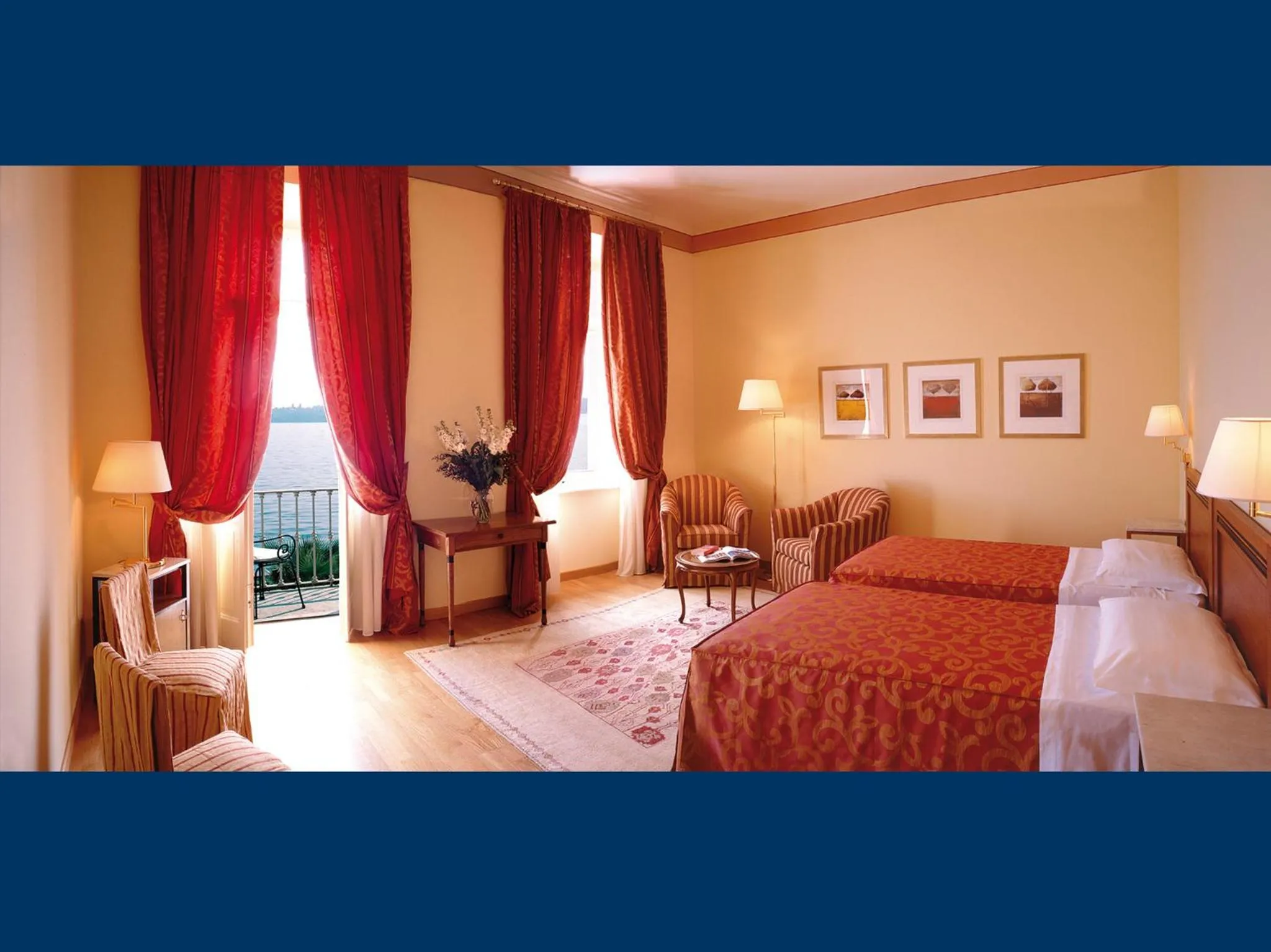Classic Double or Twin Room with Balcony and Lake View in Grand Hotel Gardone