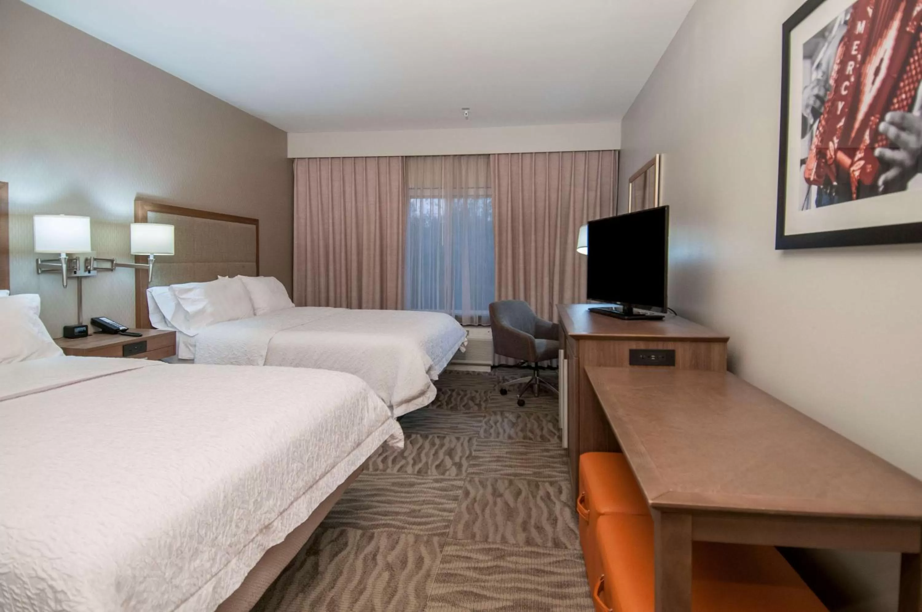 Bed in Hampton Inn Opelousas