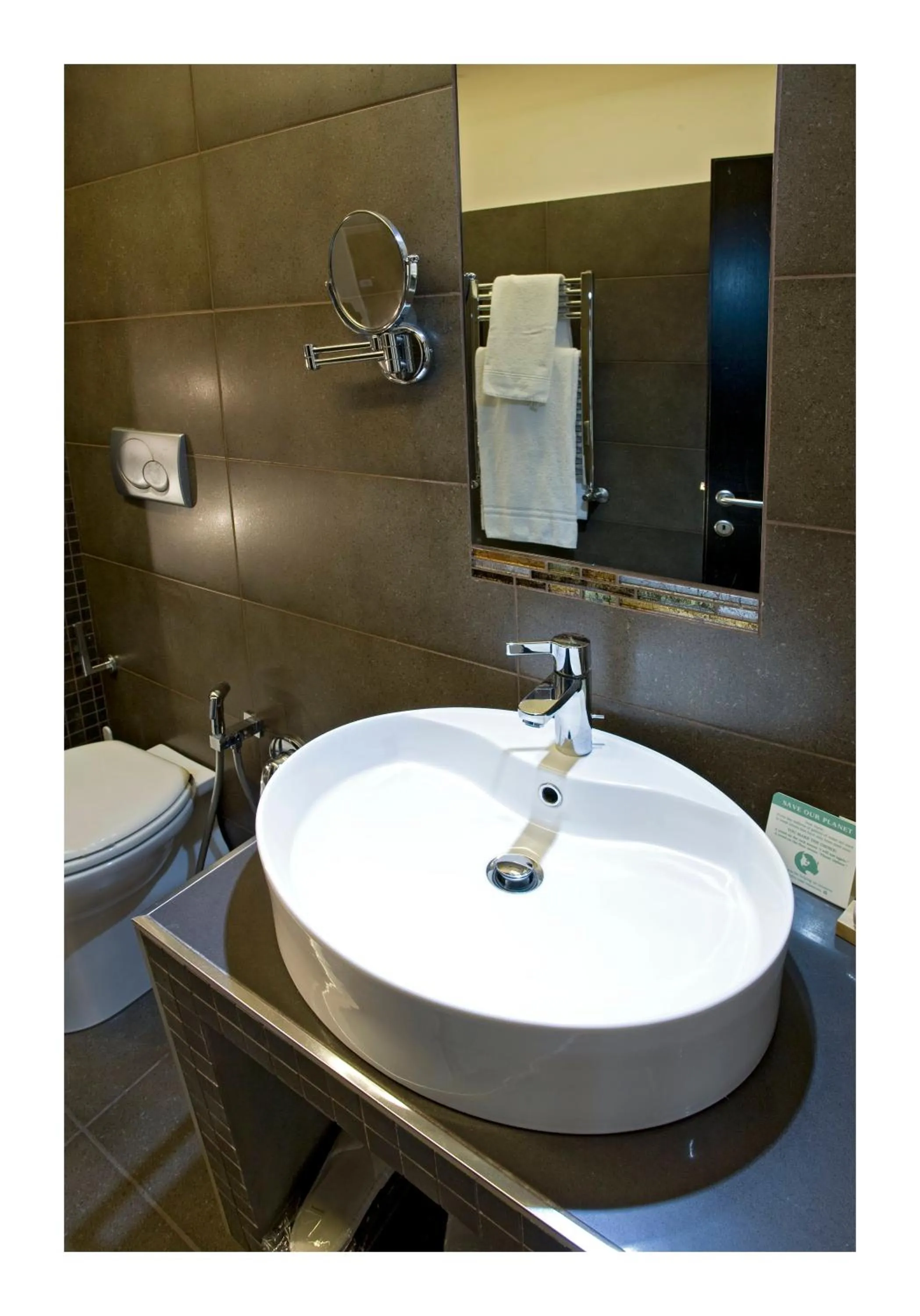 Bathroom in Basilio 55 Rome