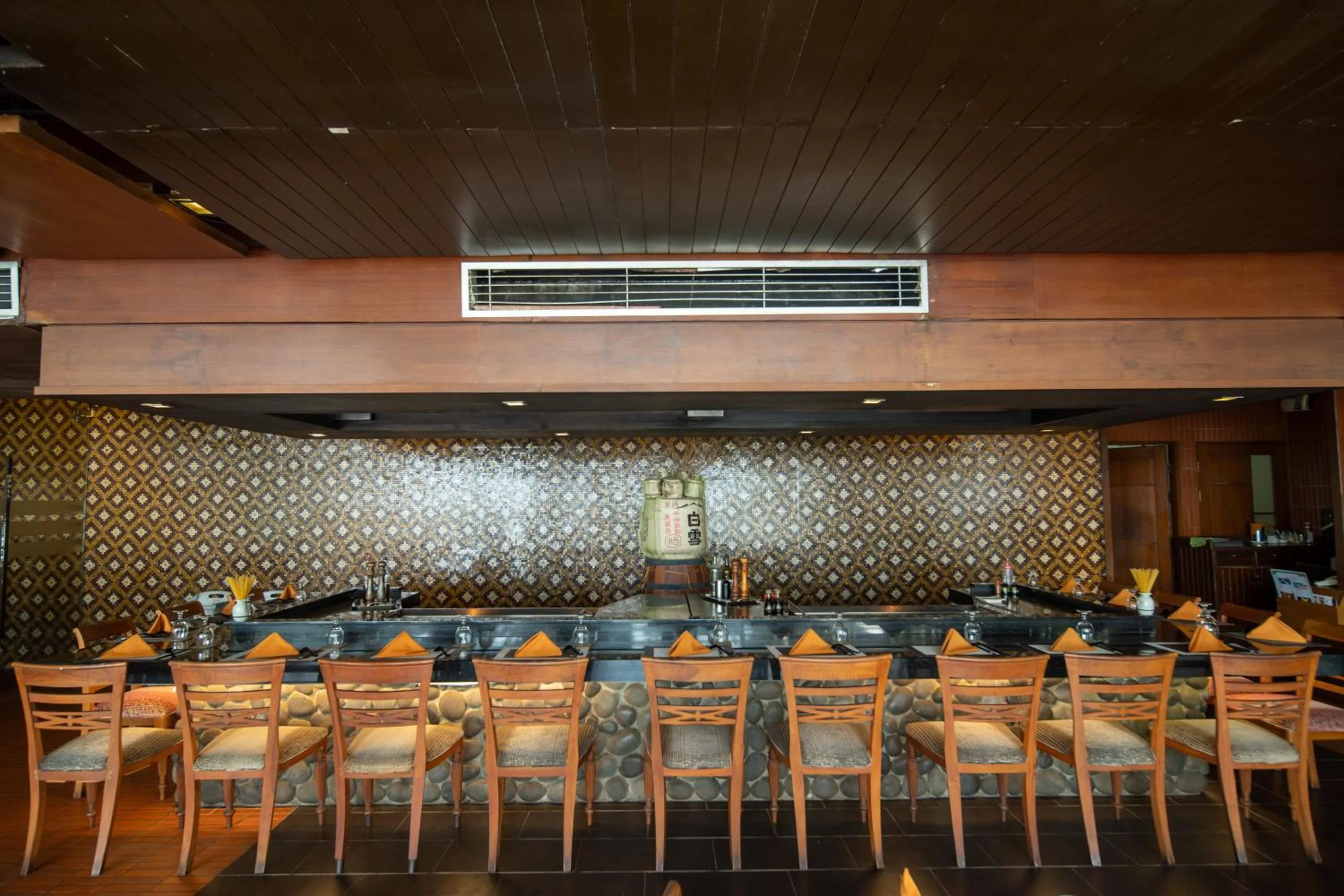 Restaurant/places to eat in Turi Beach Resort