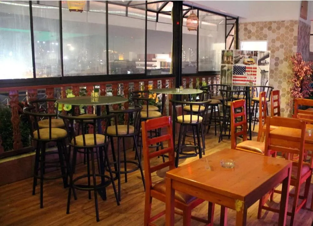 Lounge or bar in Antoni Hotel