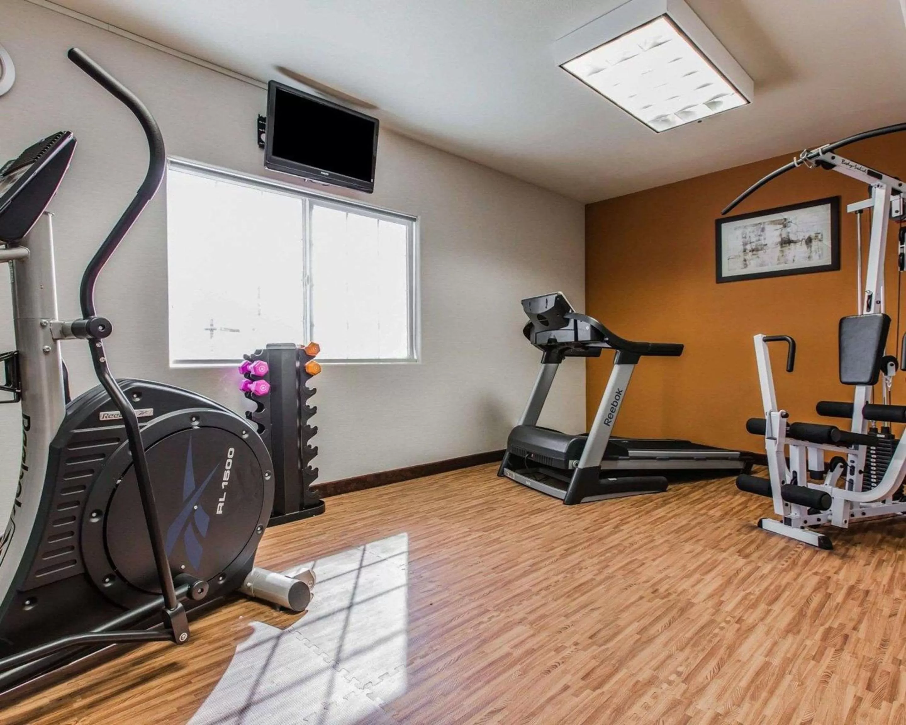 Fitness centre/facilities in Quality Inn Rosemead-Los Angeles