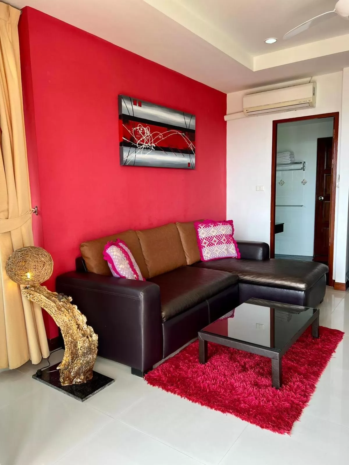 Mountain Seaview Luxury Apartments