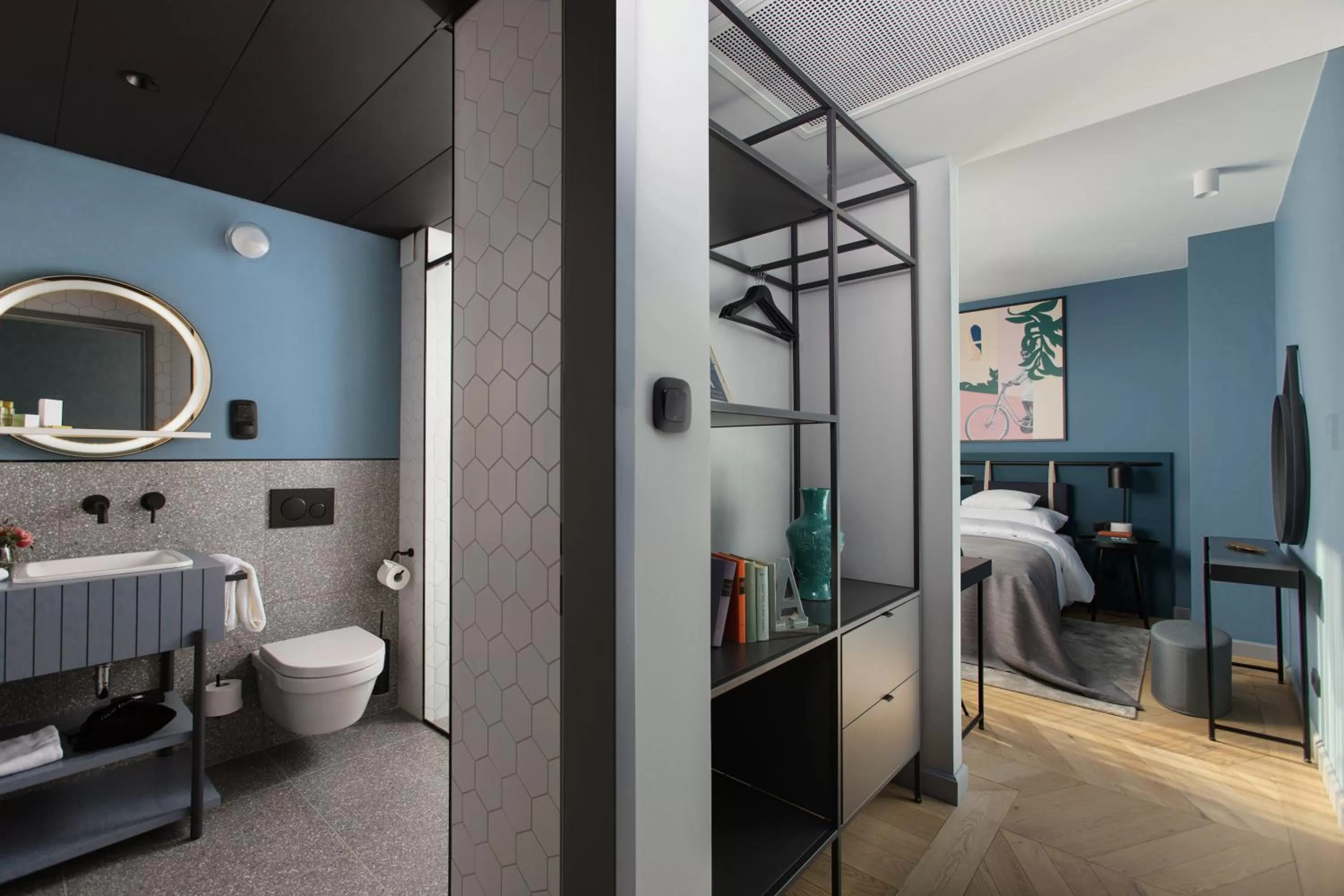 Photo of the whole room, Bed in Alice Hotel