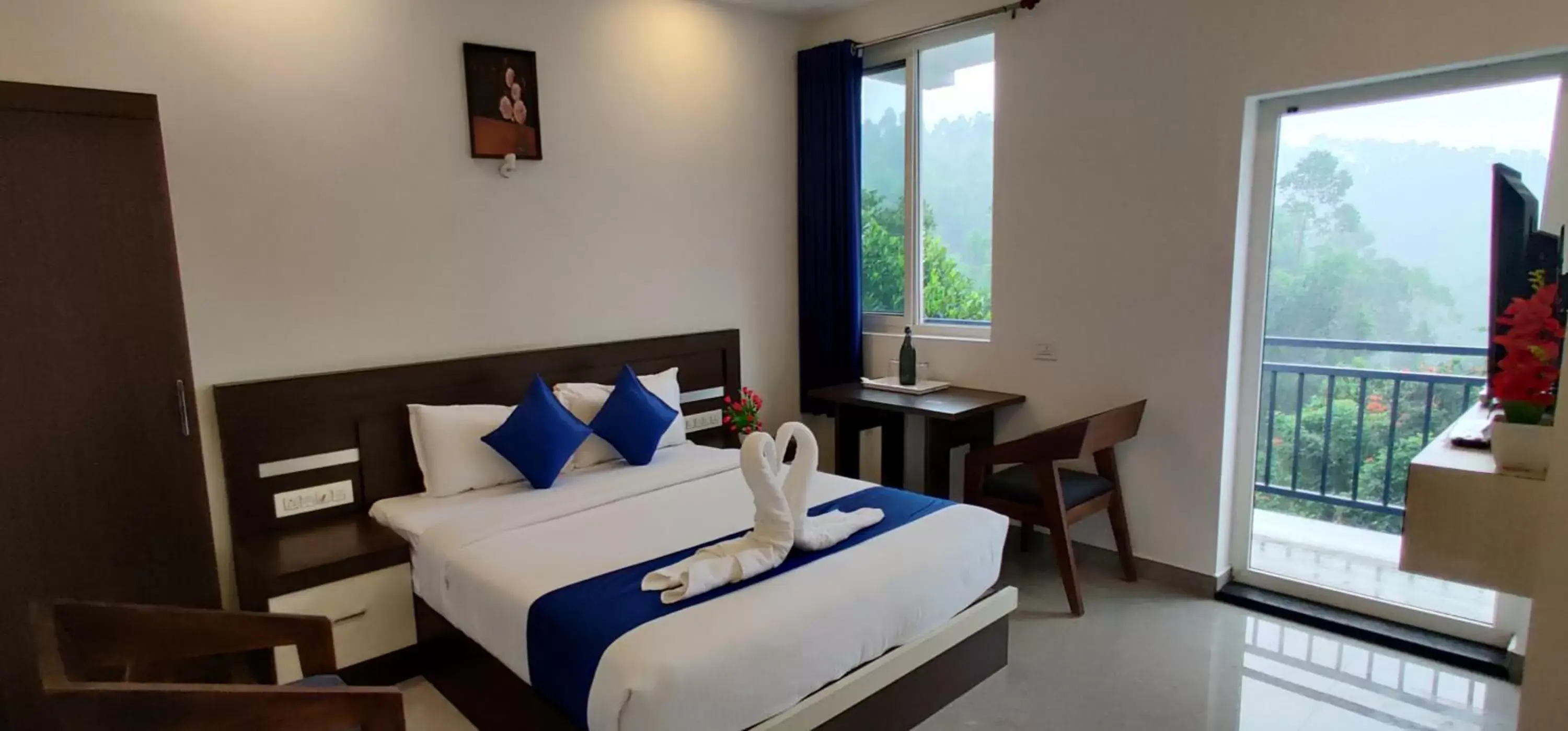 Deluxe Double Room (2 Adults + 1 Child) in Casillda Munnar Deluxe Double Room (2 Adults + 1 Child) in Casillda Munnar