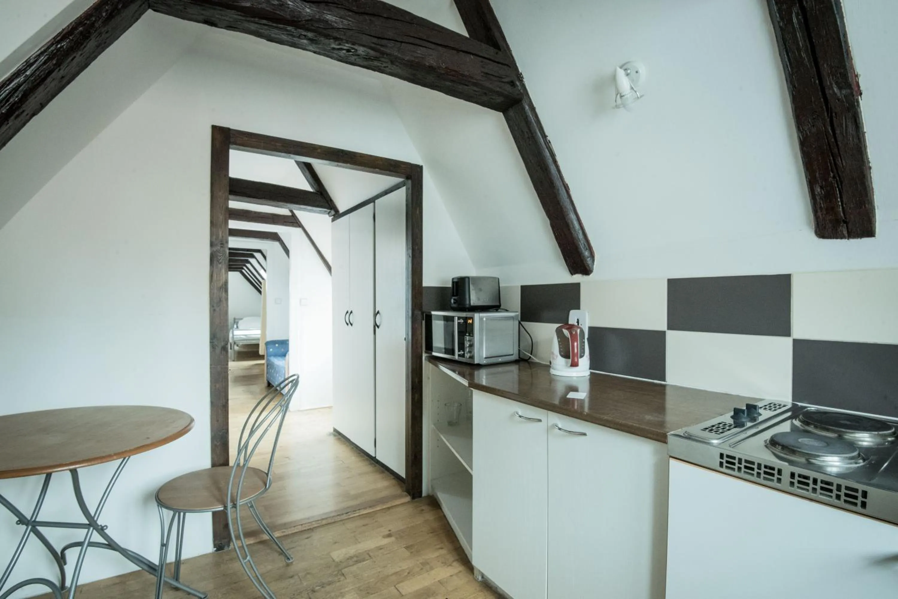 Charles Bridge Hostel & Apartments