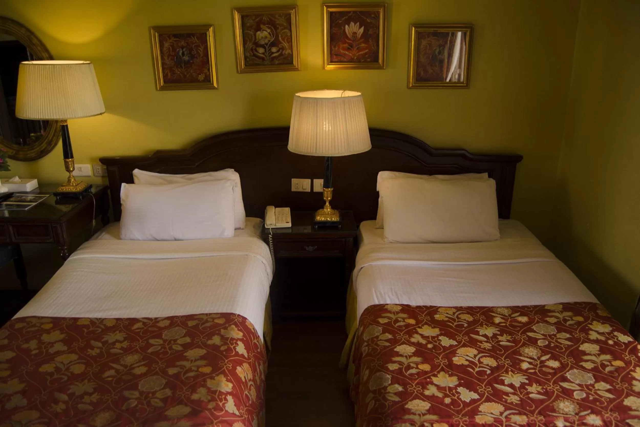 Bed in Helnan Auberge Fayoum