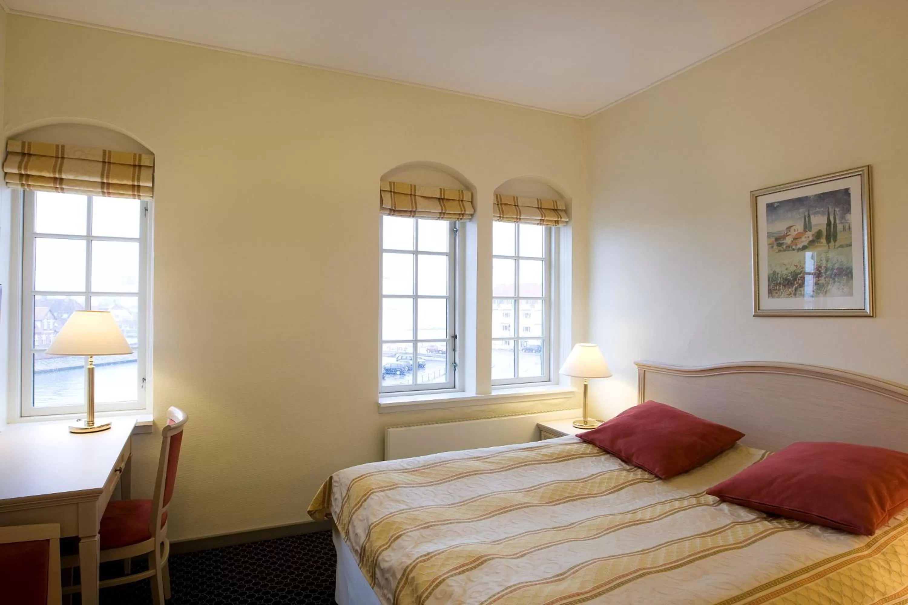 Photo of the whole room, Bed in Tornøes Hotel