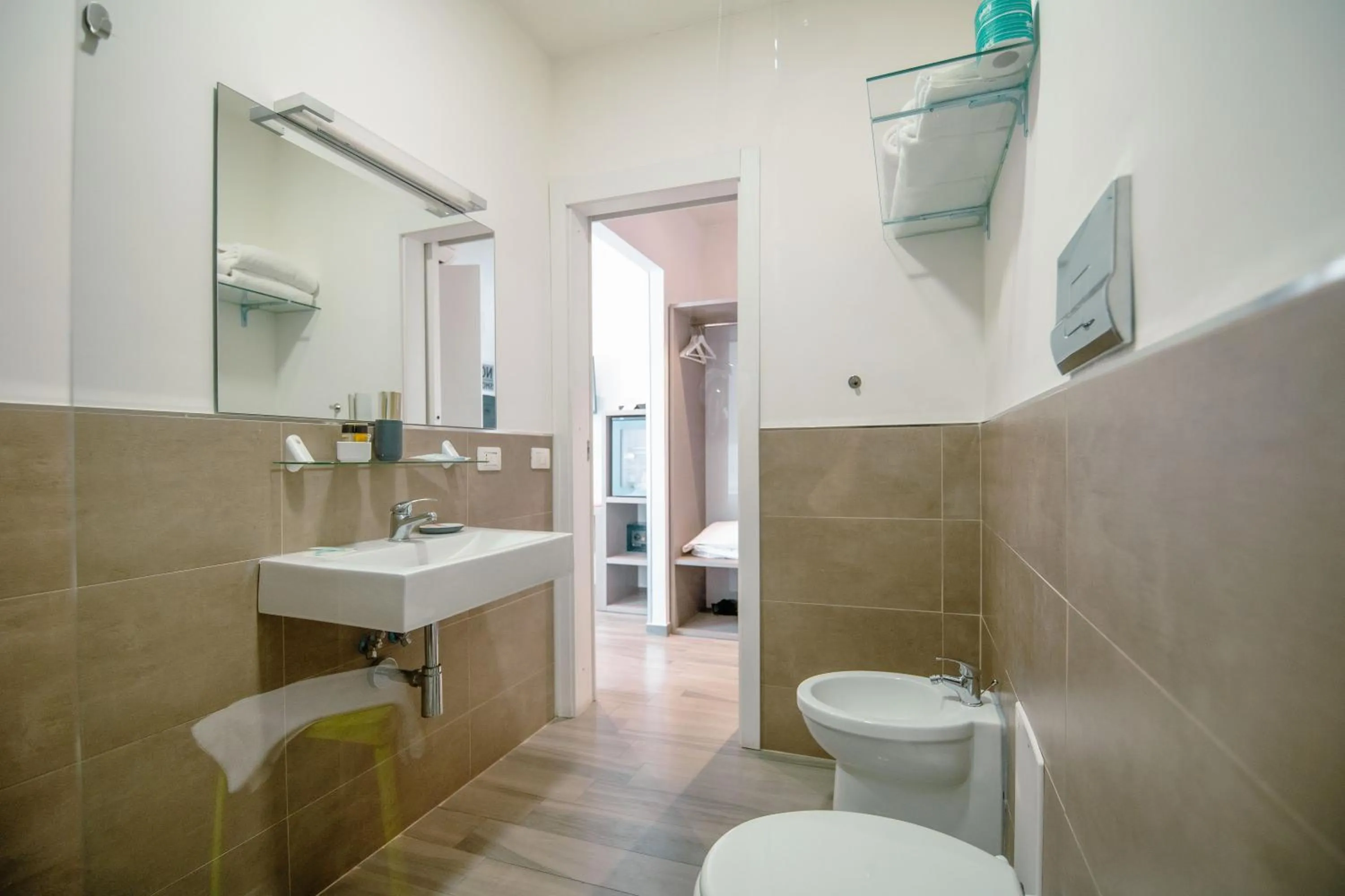 Bathroom in Hotel Bruman Salerno