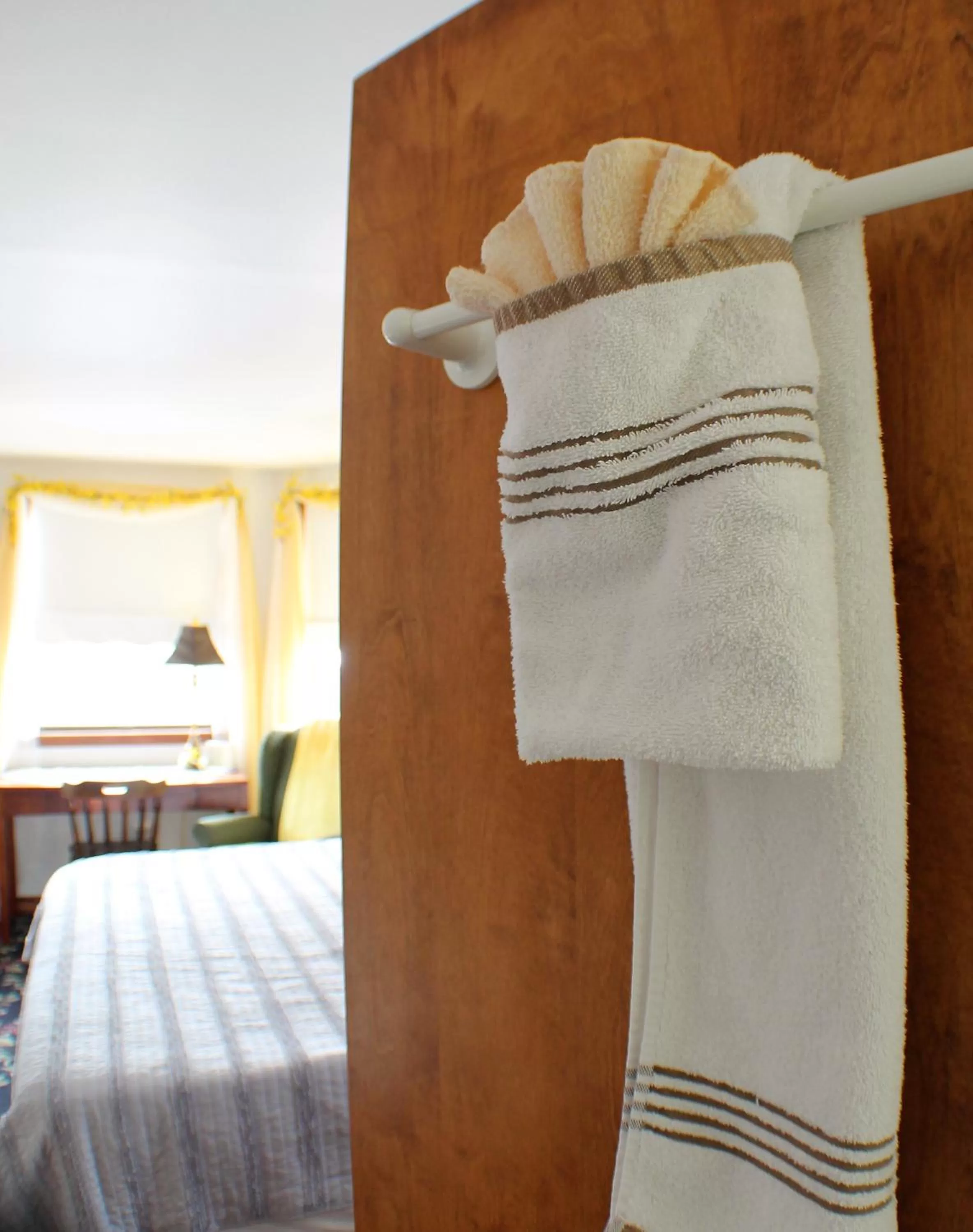 Decorative detail, Bed in The White Birch Inn