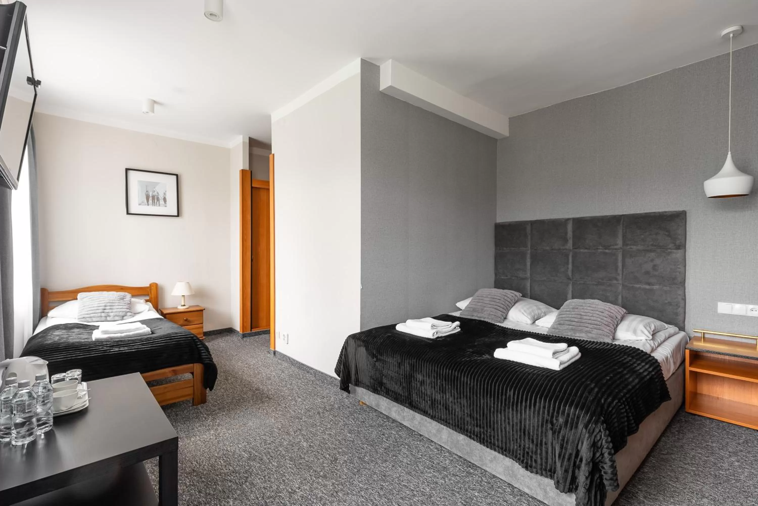 Photo of the whole room, Bed in Hotel Helios 300m od Krupówek nowy BASEN od 12 lipca