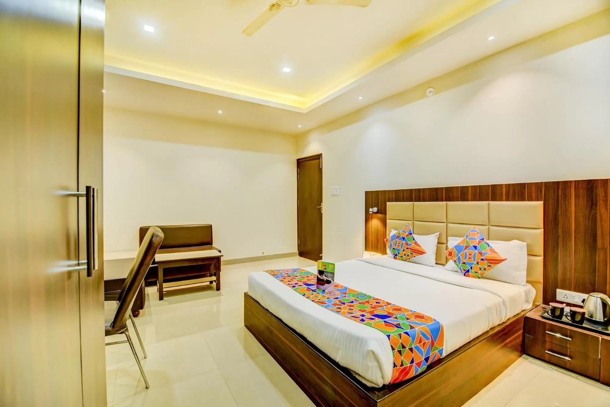 Bedroom in FabHotel Solitaire Inn Tilak Nagar
