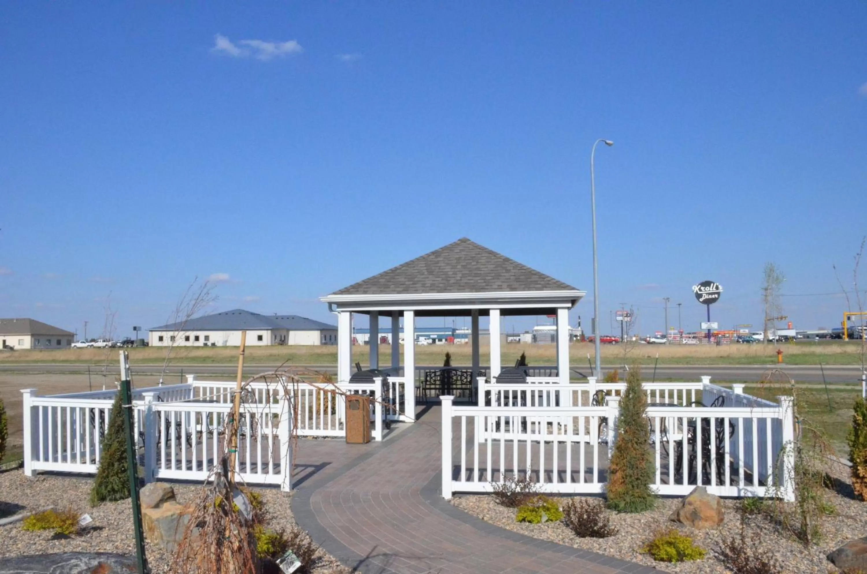 BBQ facilities in Spark by Hilton Minot