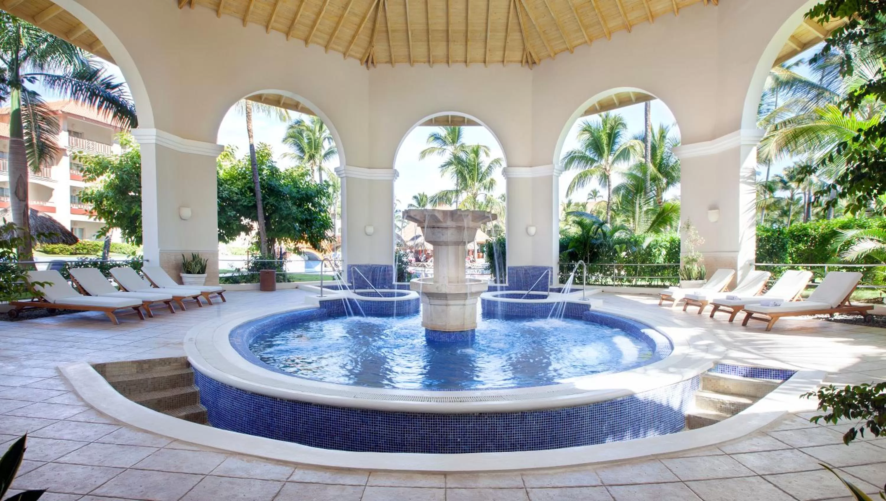 Hot Tub in Majestic Colonial Punta Cana - All Inclusive