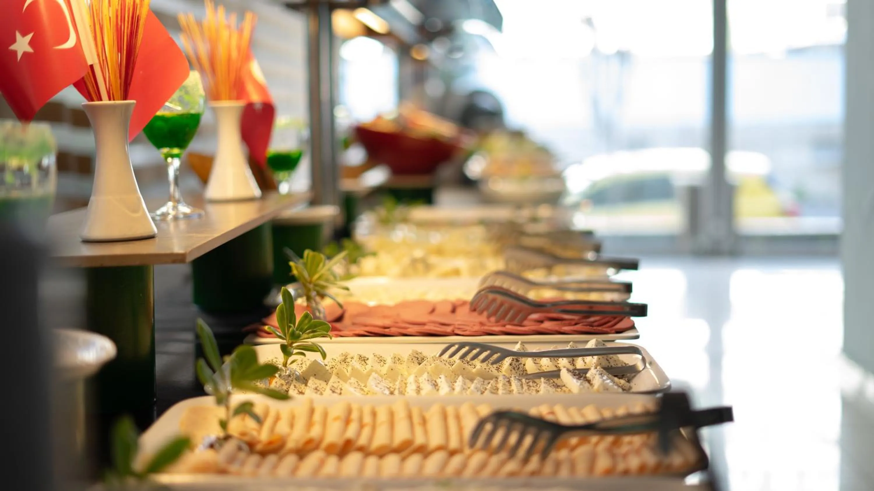 Hawaii Suite Beach Hotel