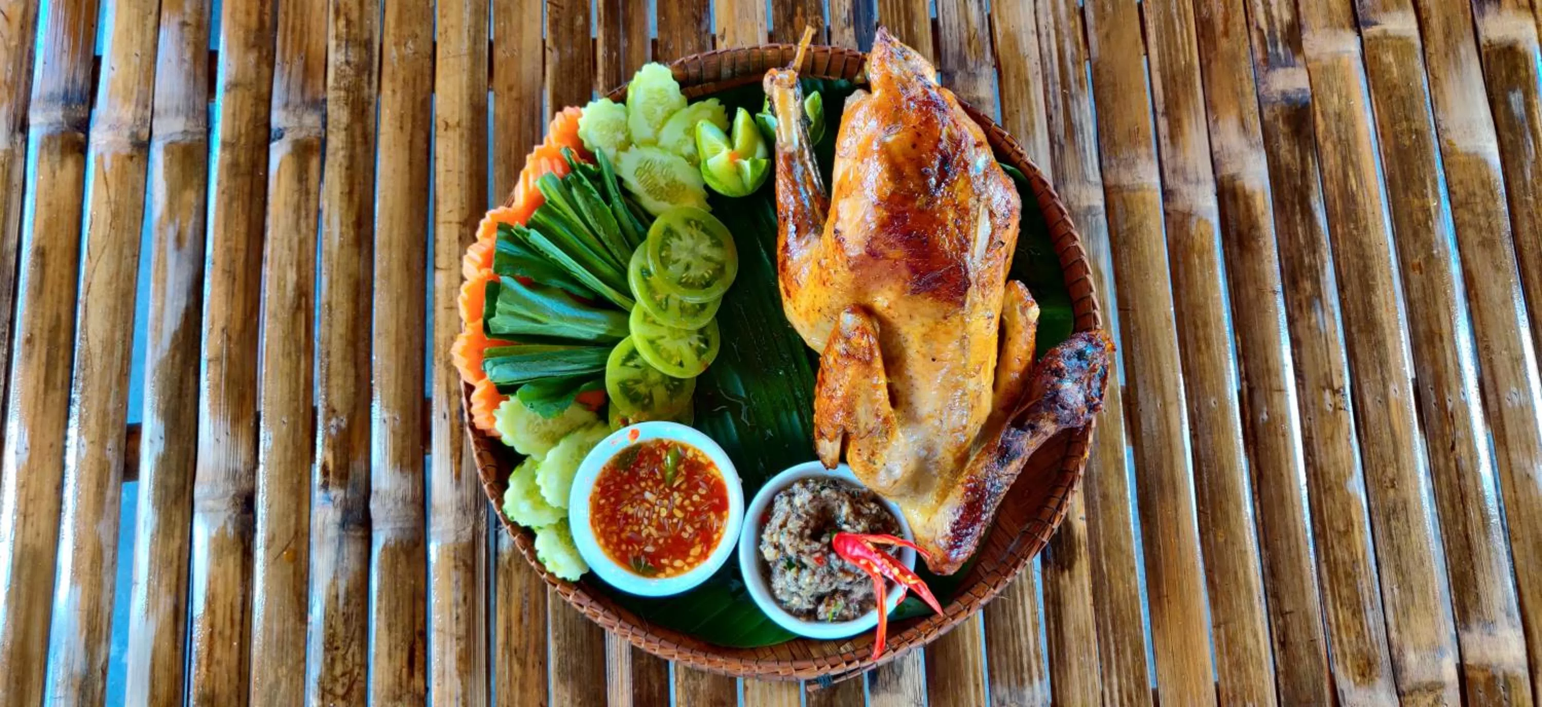 Food in Glorious Hotel