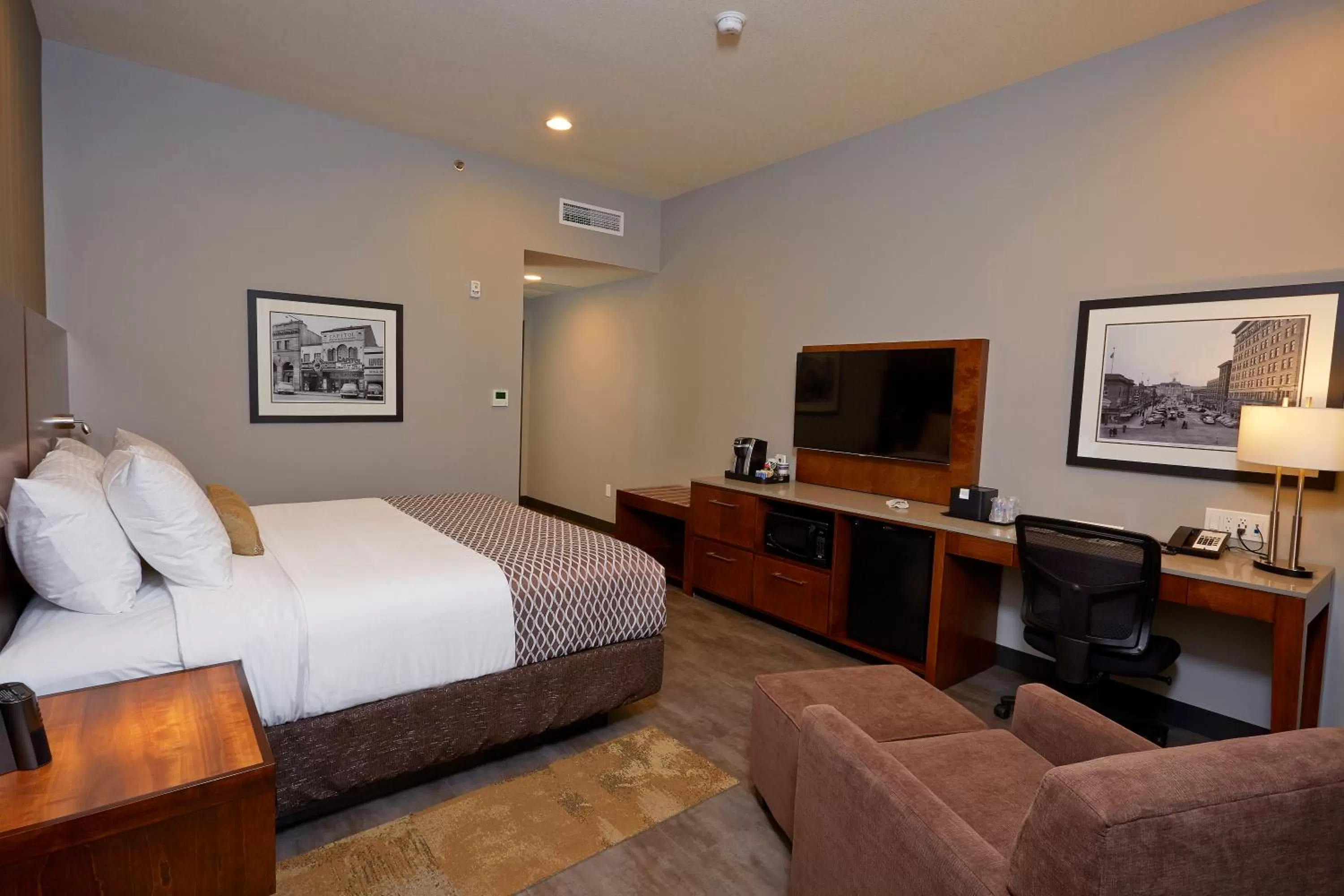 Bedroom, Bed in Best Western Plus East Side