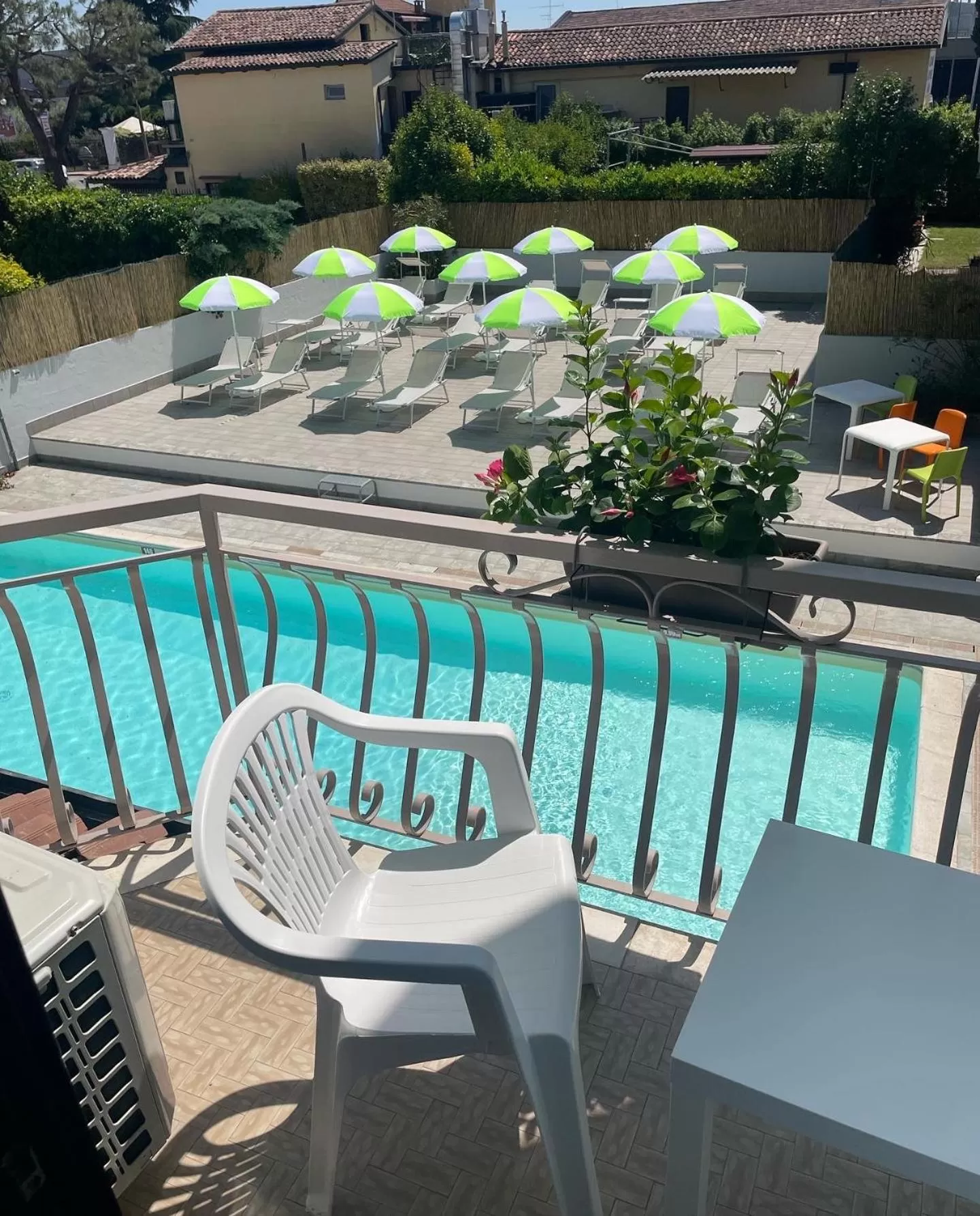 Solarium in HOTEL VITTORIA