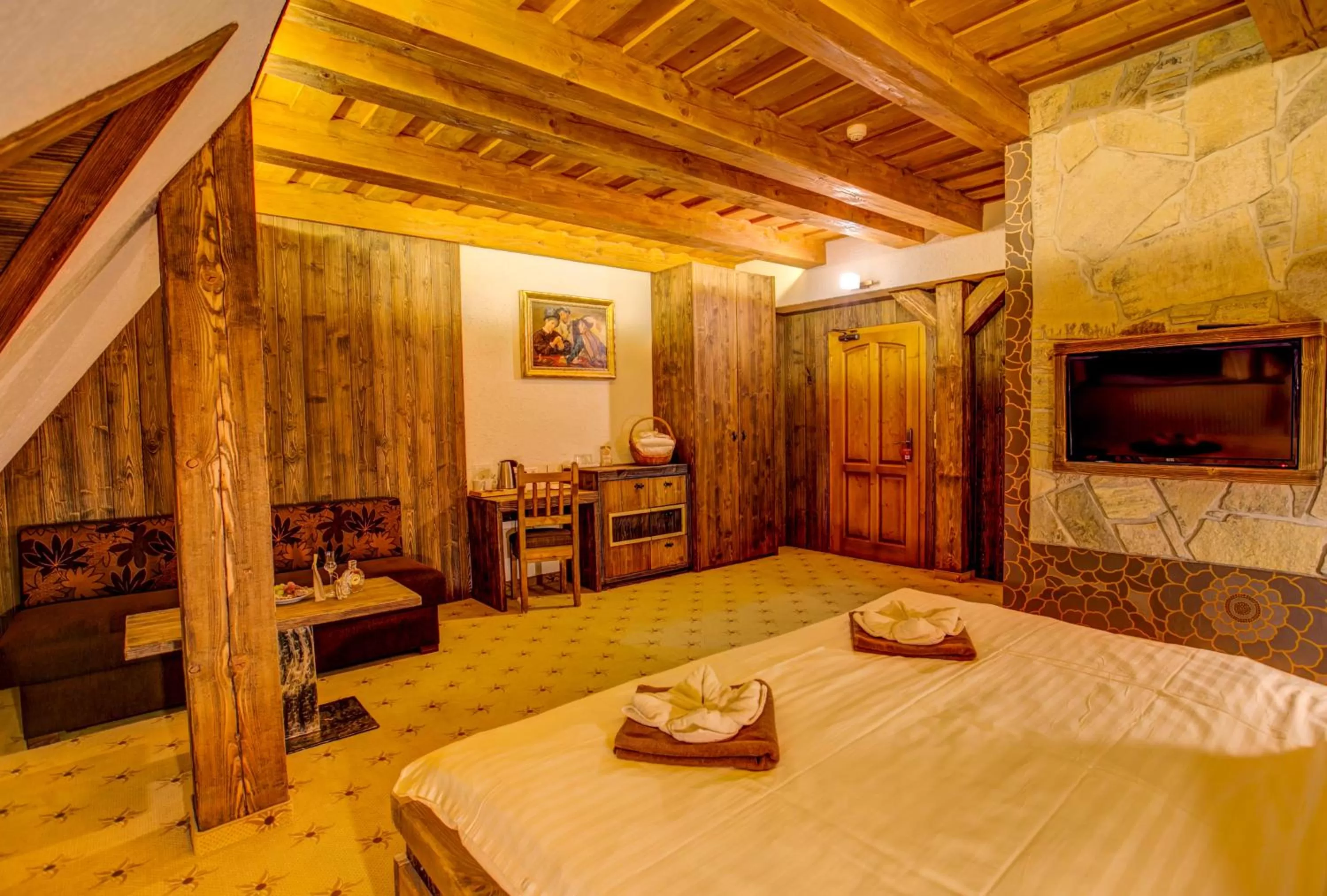 Photo of the whole room, Bed in Hotel Strachanovka - Jánska Koliba