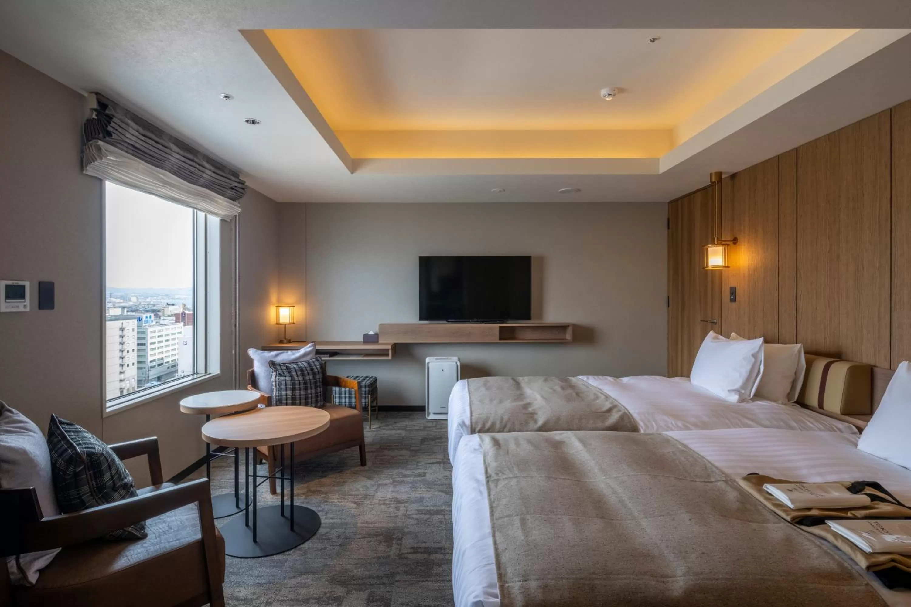 Bed in Tokyu Stay Hakodate Asaichi Akarinoyu