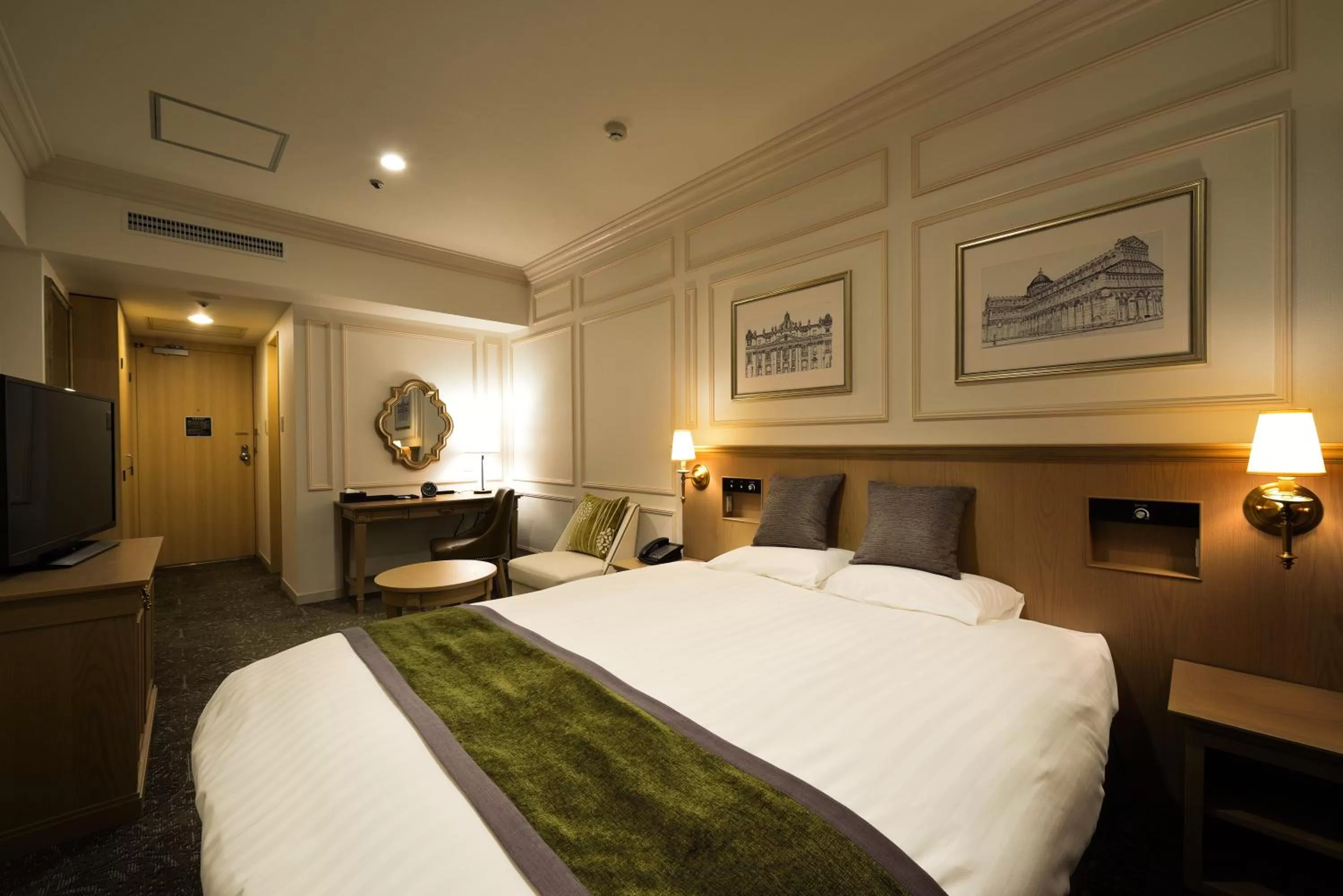 Bedroom, Bed in The Italia Ken