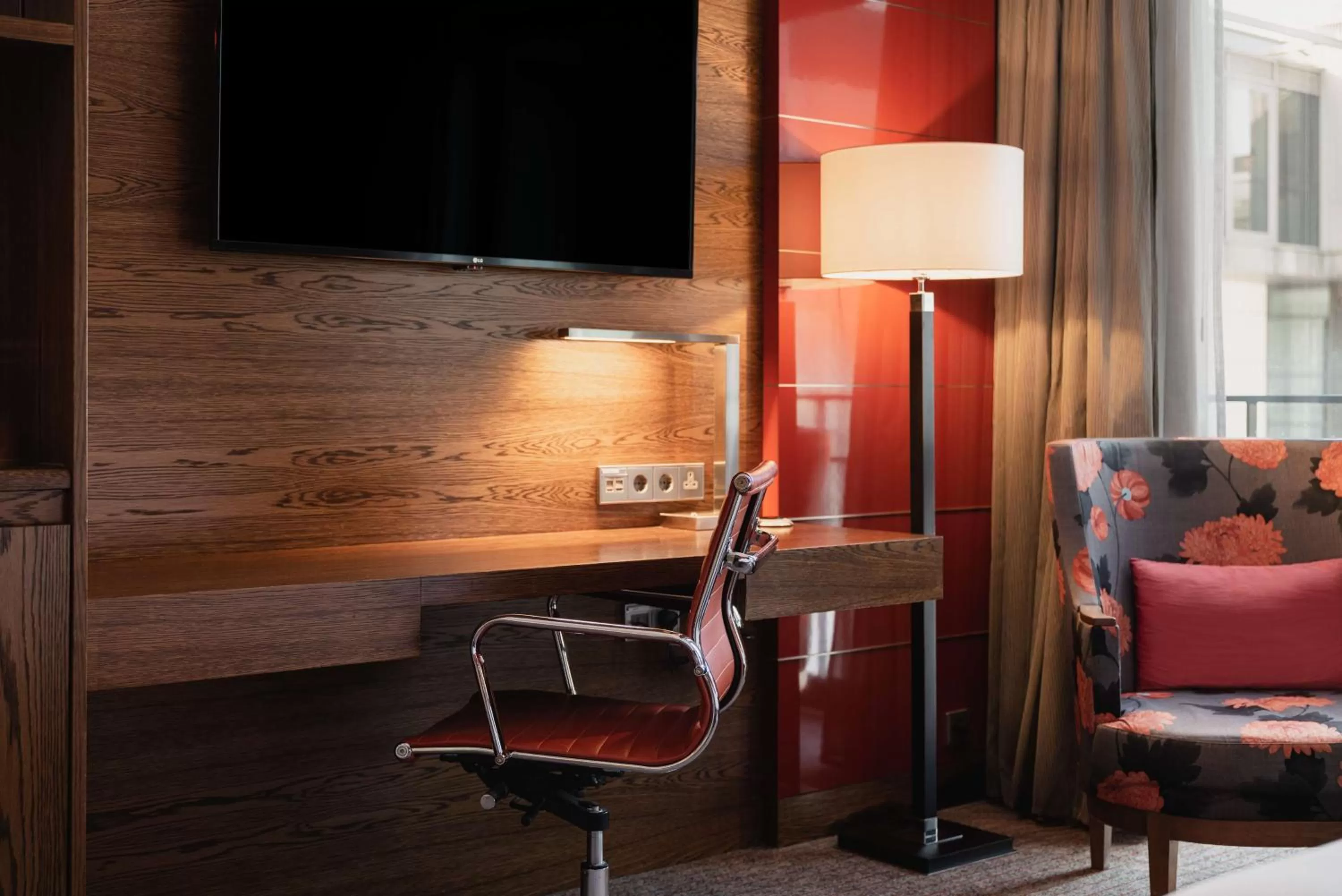 Bedroom in Hilton The Hague