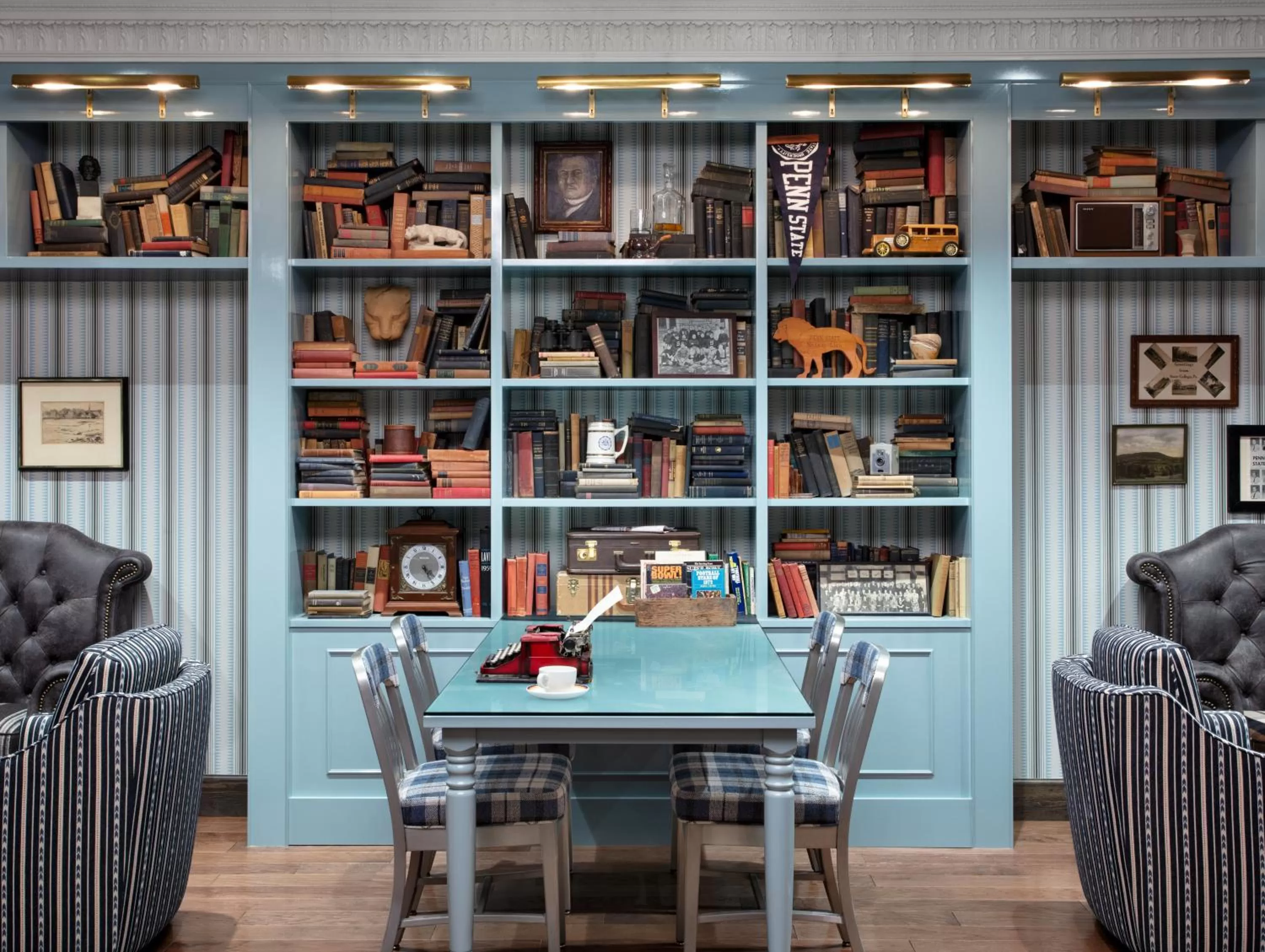 Library in Graduate by Hilton State College