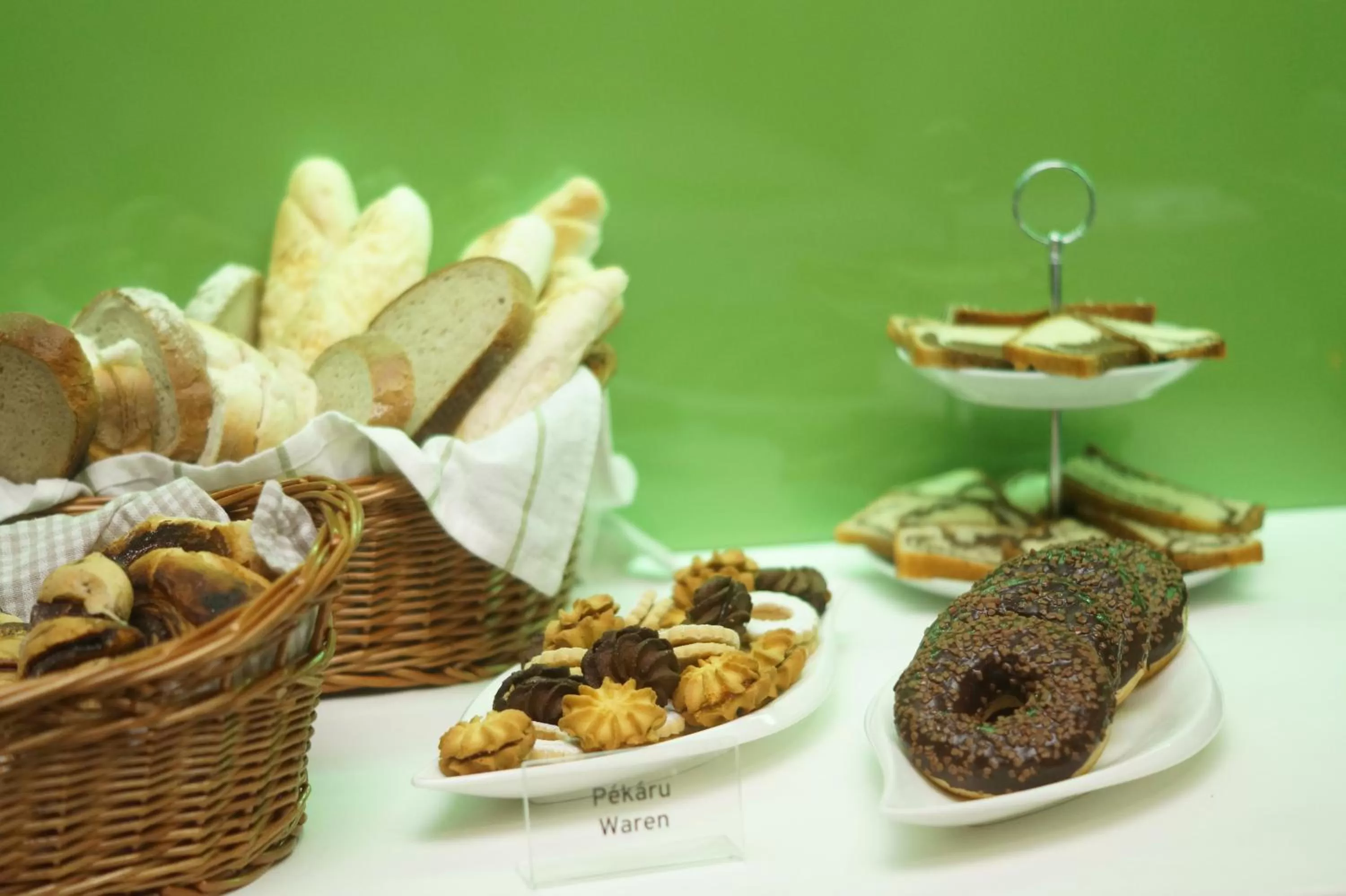 Restaurant/places to eat in Fitromax Sportpanzió Ajka