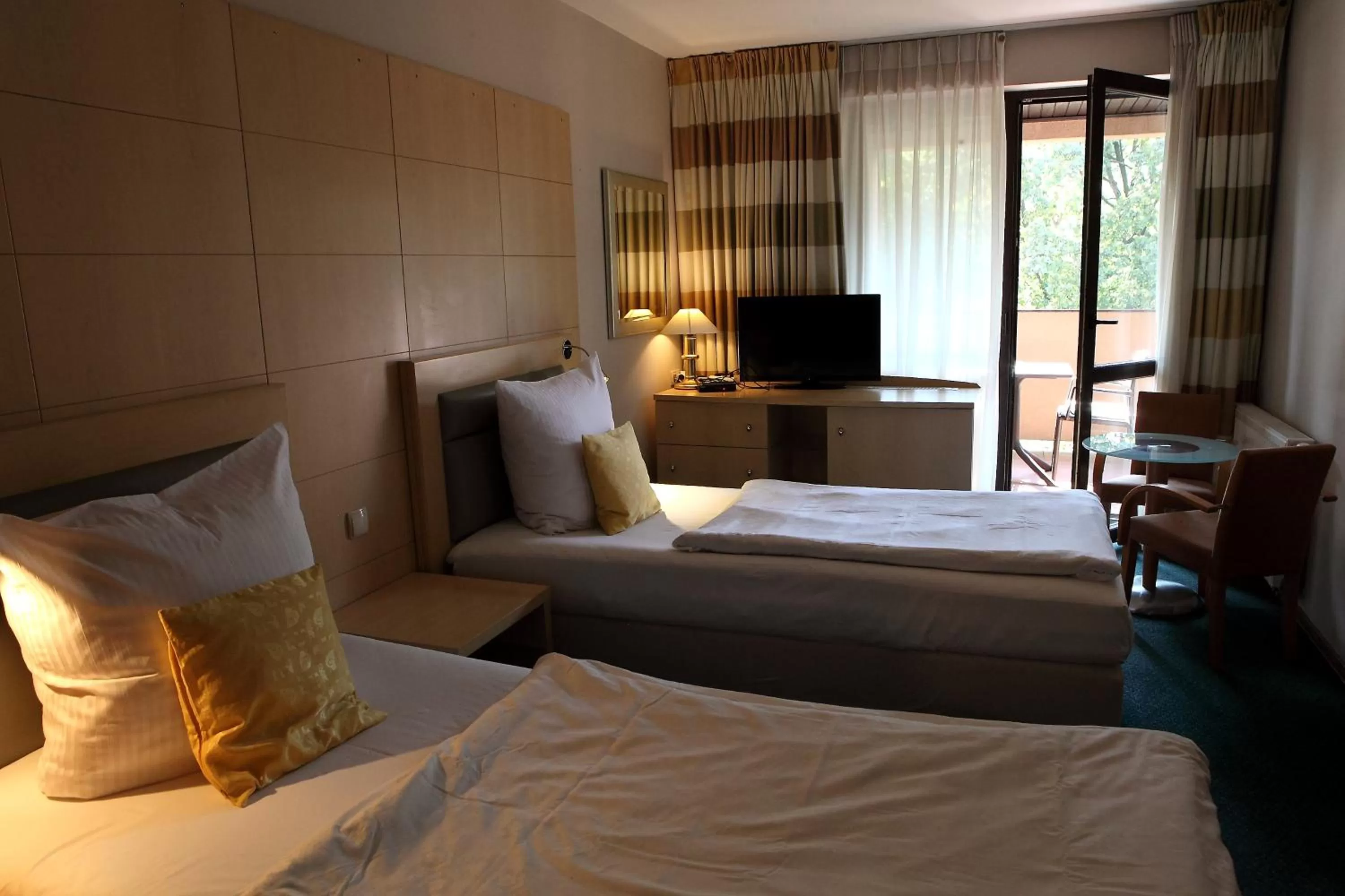 Bed in Hotel Katrina