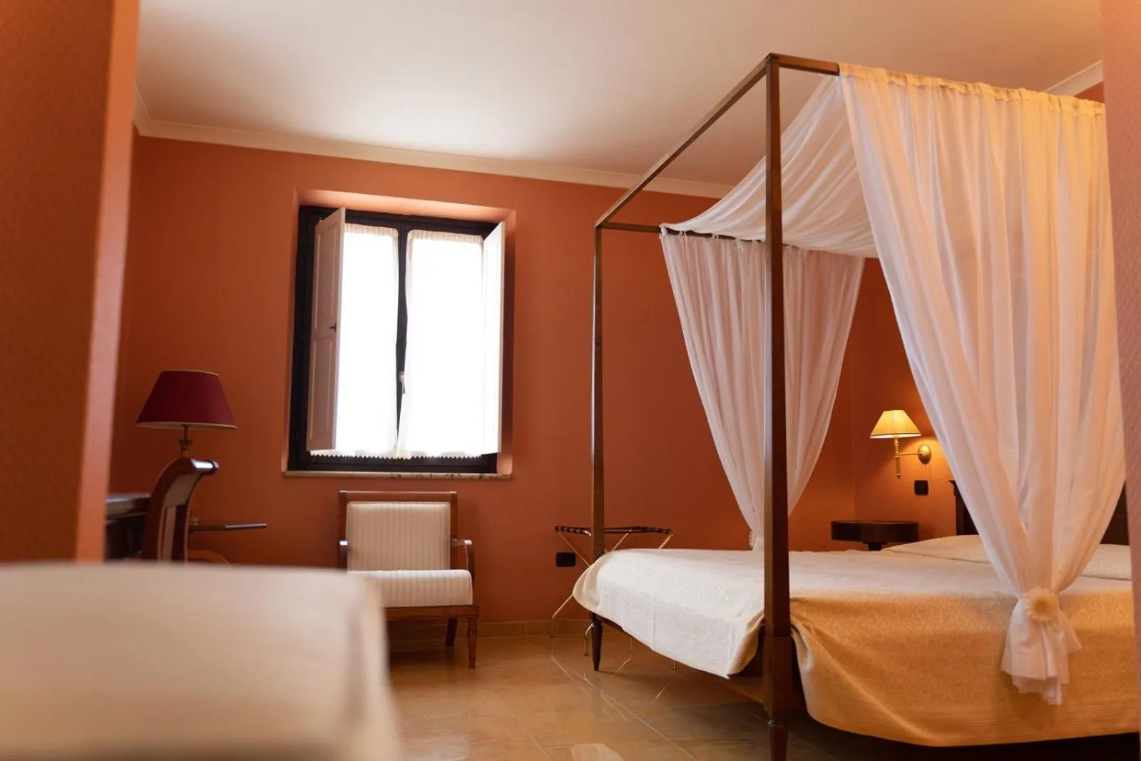 Bedroom, Bed in Hotel Ristorante Vecchia Vibo