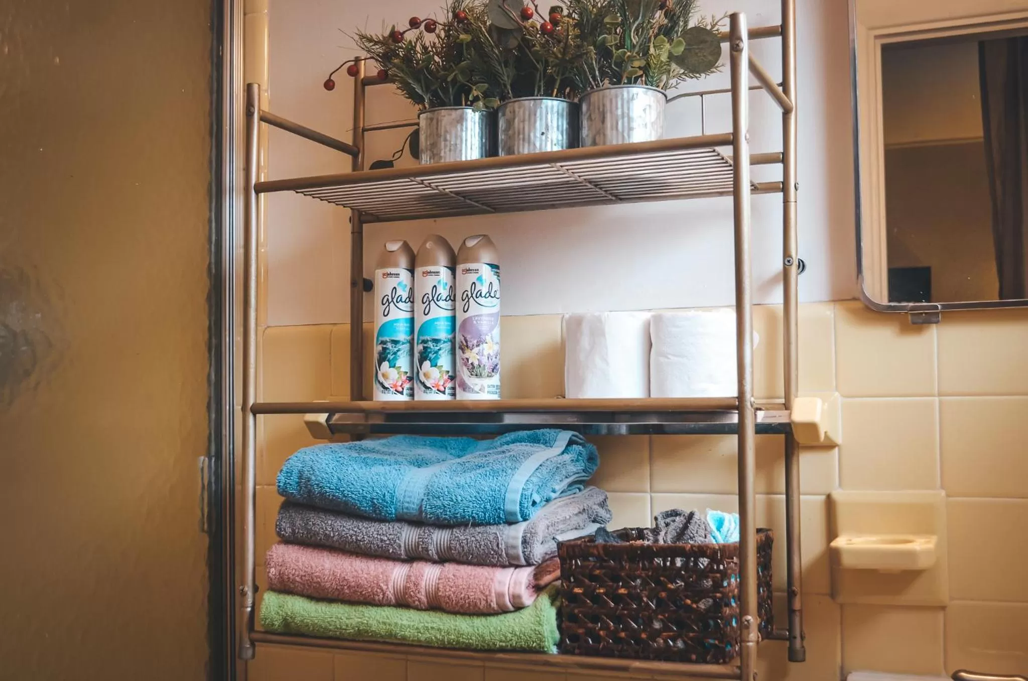 Bathroom in Hollywood Light Haven Lodge