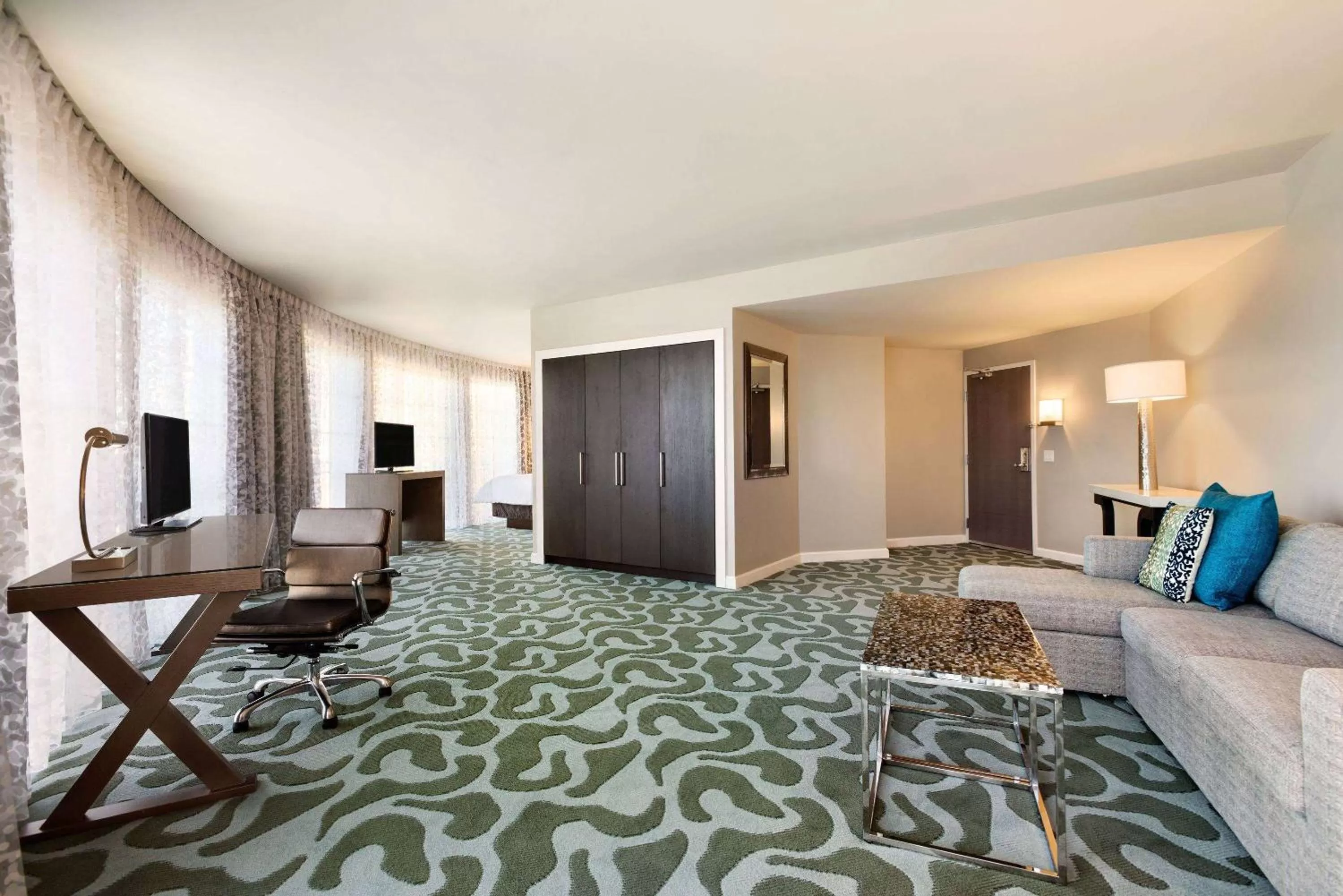 Bed in Wyndham Grand Jupiter at Harbourside Place