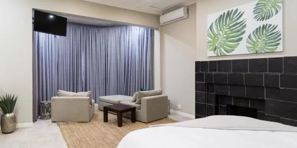 Bedroom, Seating Area in The Gregory