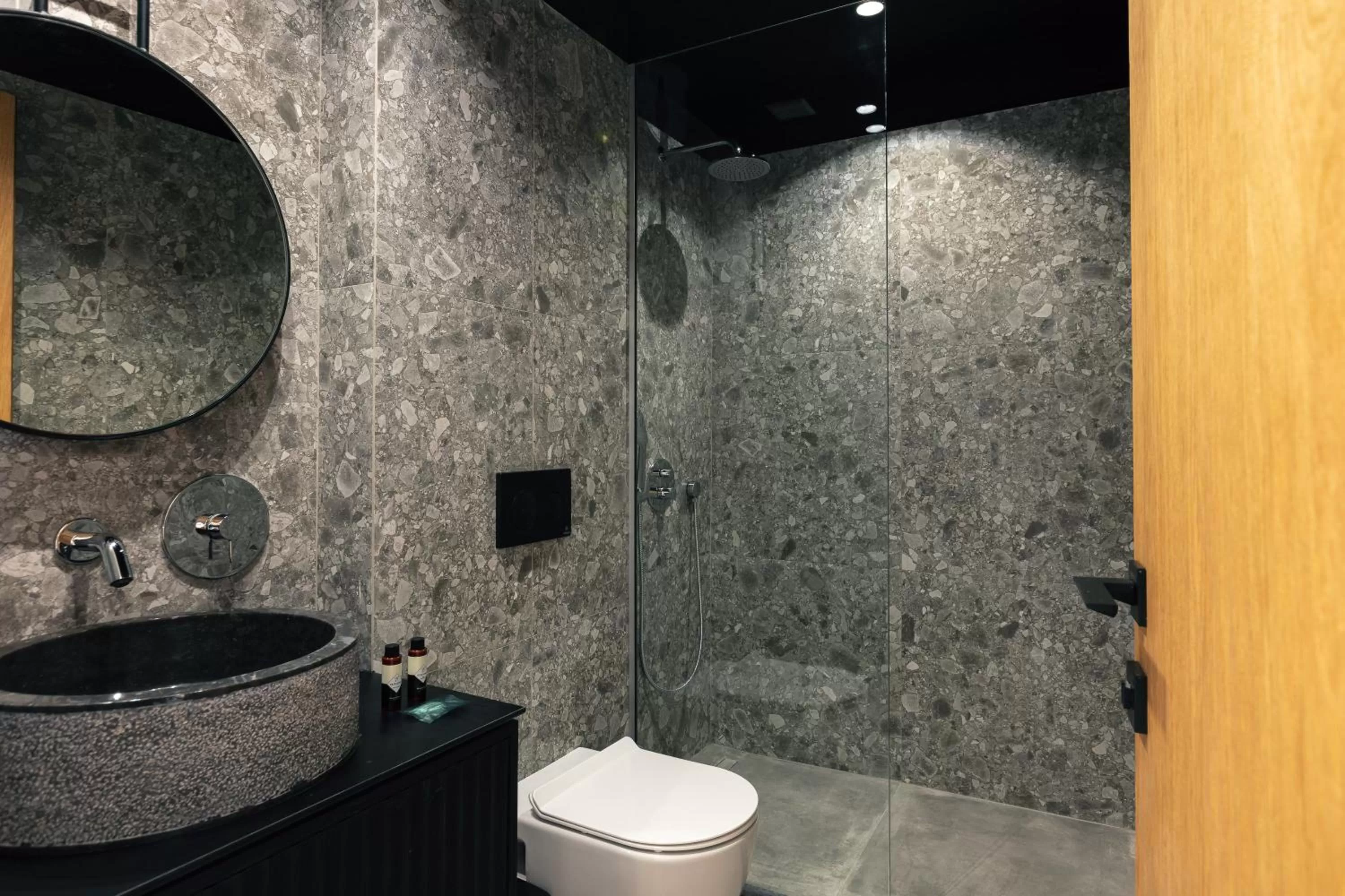 Bathroom in Chapter 02 Gallery Suites